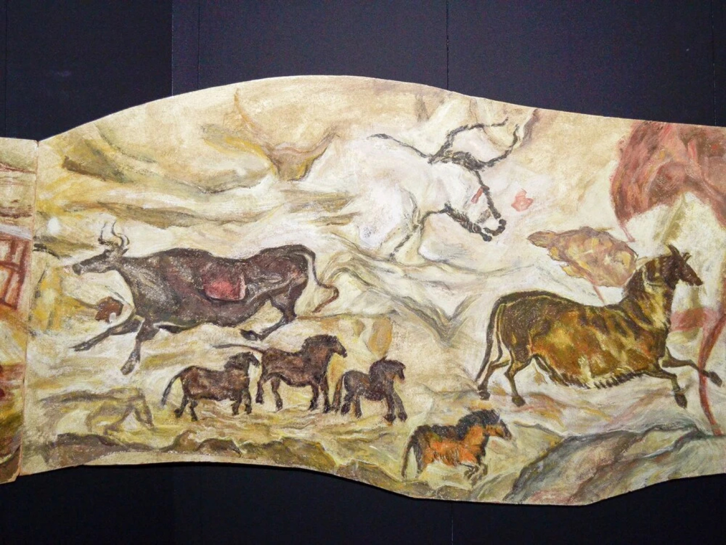 Warm Mansion with Swimming Pool in Sigoules France