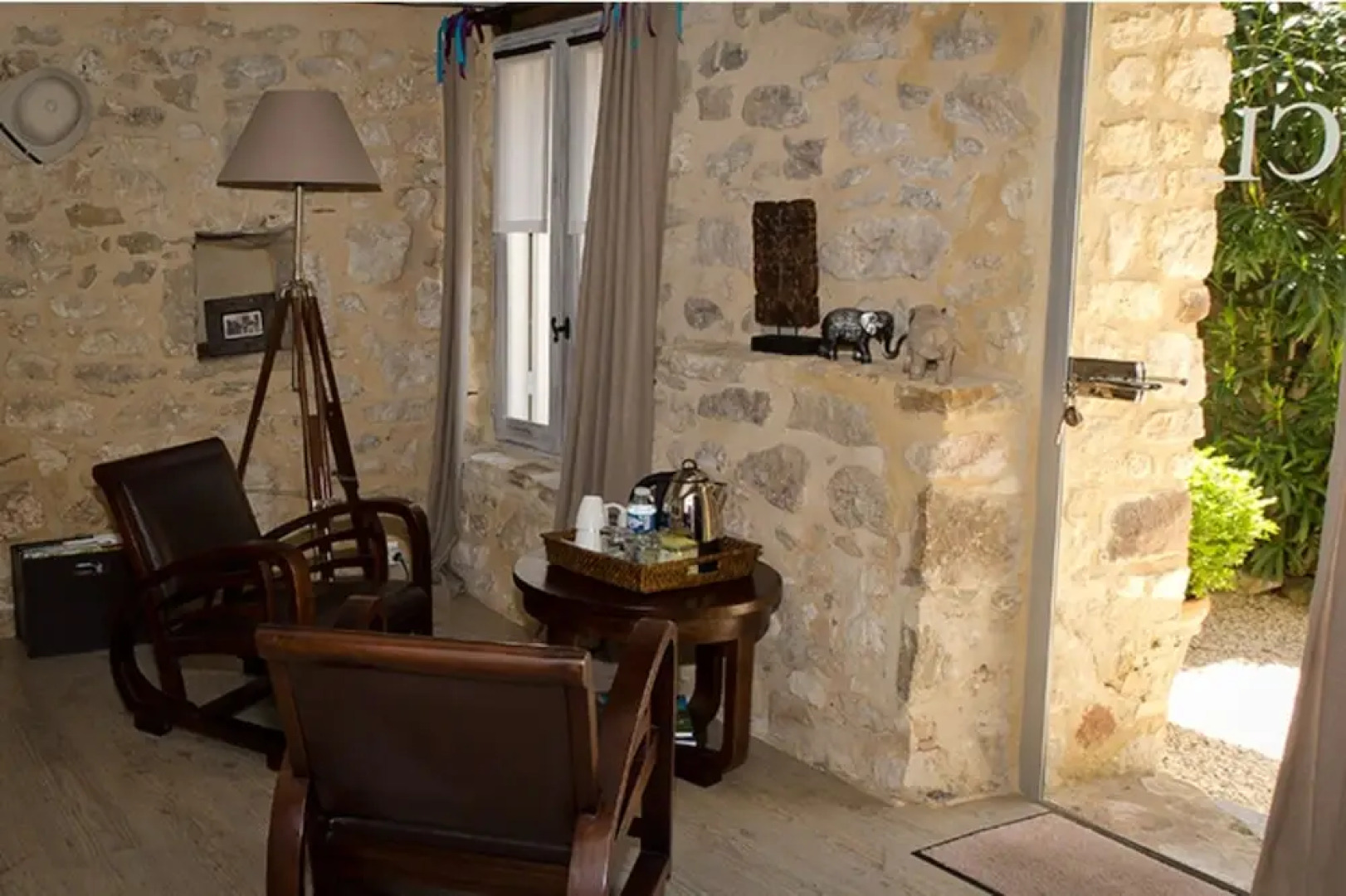 Maison d'hôtes La Cour des Lauriers