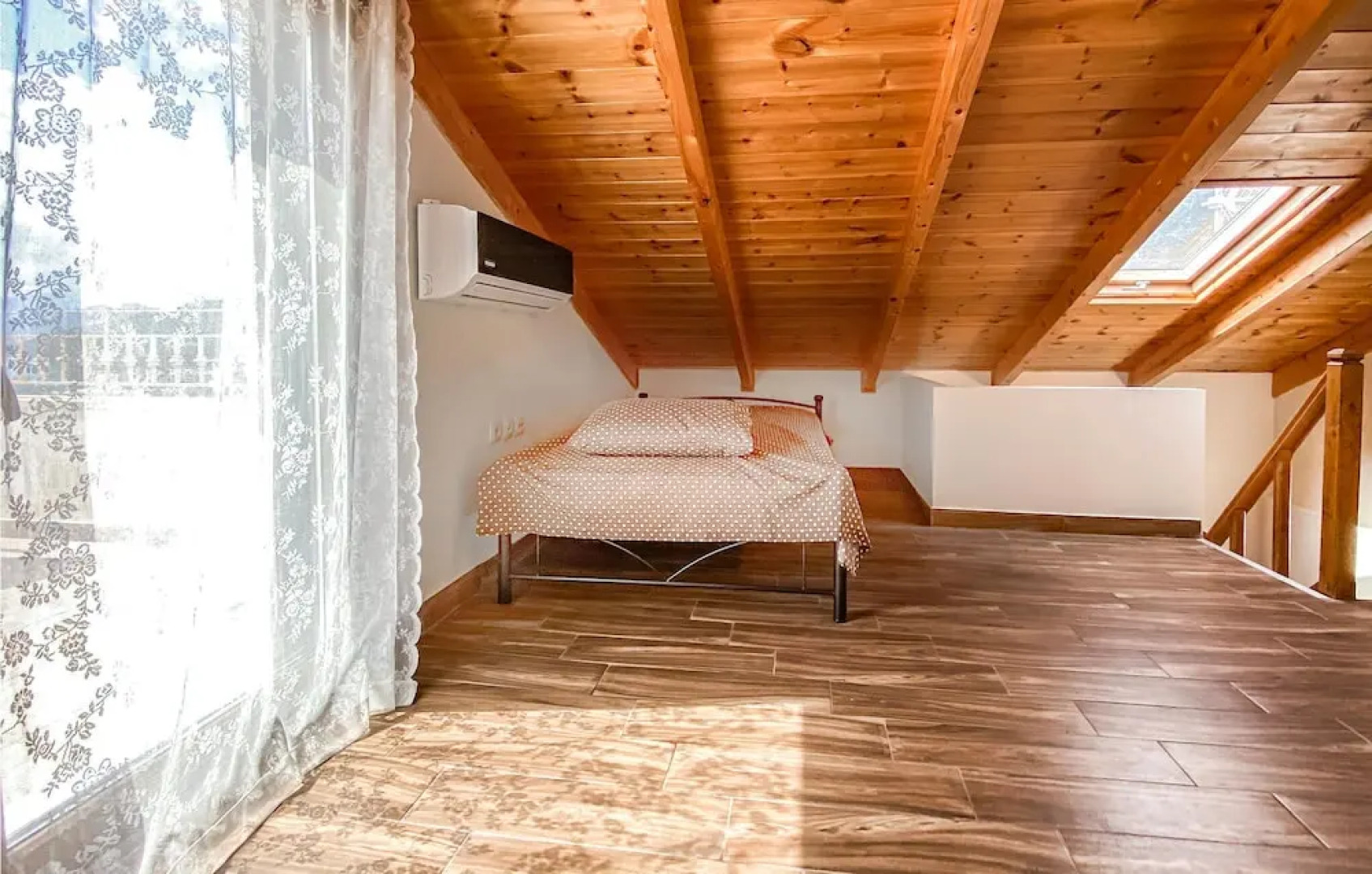Stunning Apartment in Nafpaktos With Wifi and 2 Bedrooms