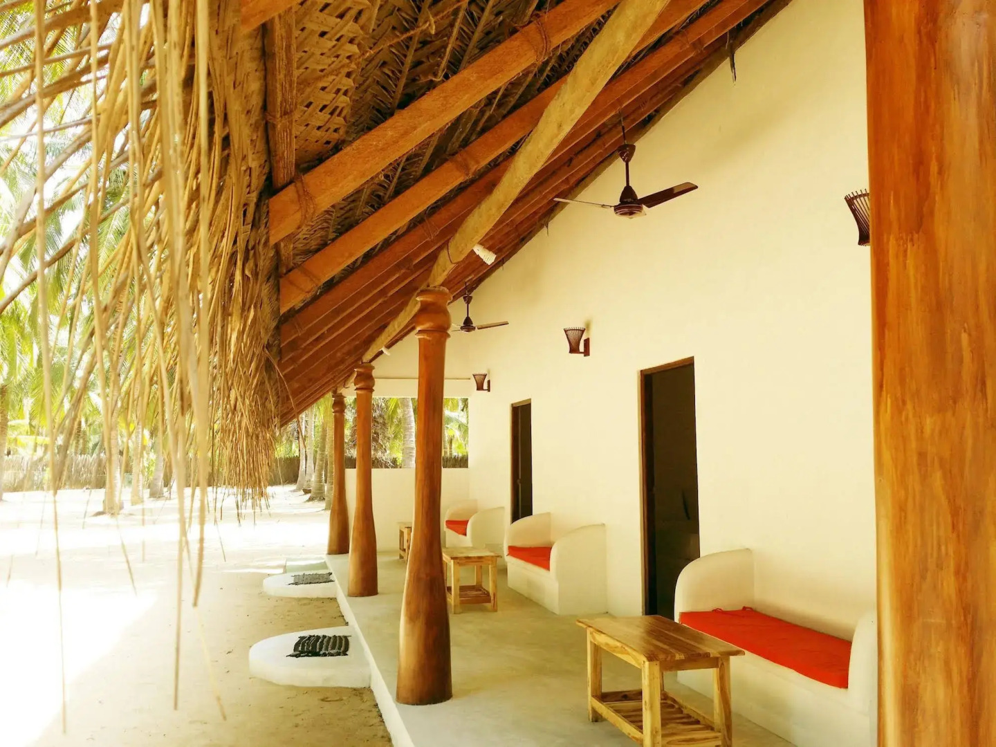 Roshanne Beach Resort