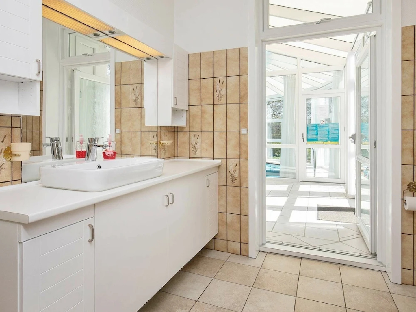 Amazing Holiday Home in Tranekã¦r With Swimming Pool