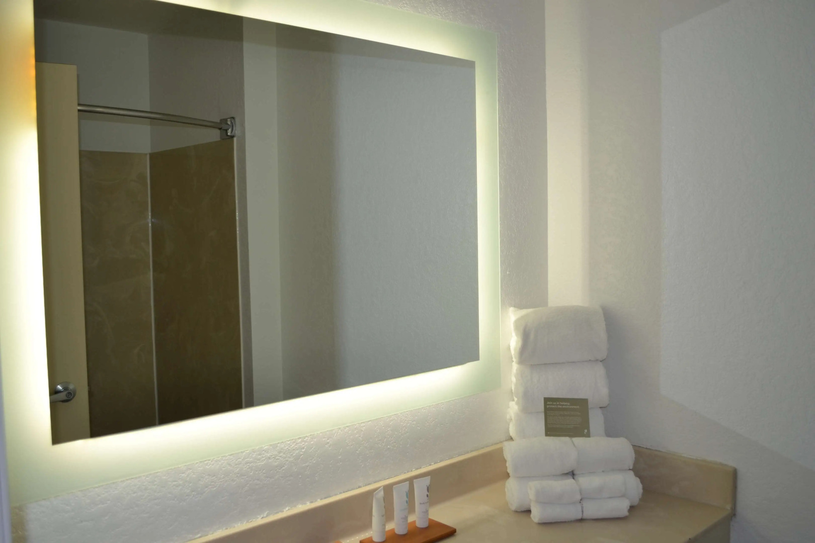 Country Inn & Suites by Radisson, Fairview Heights, IL