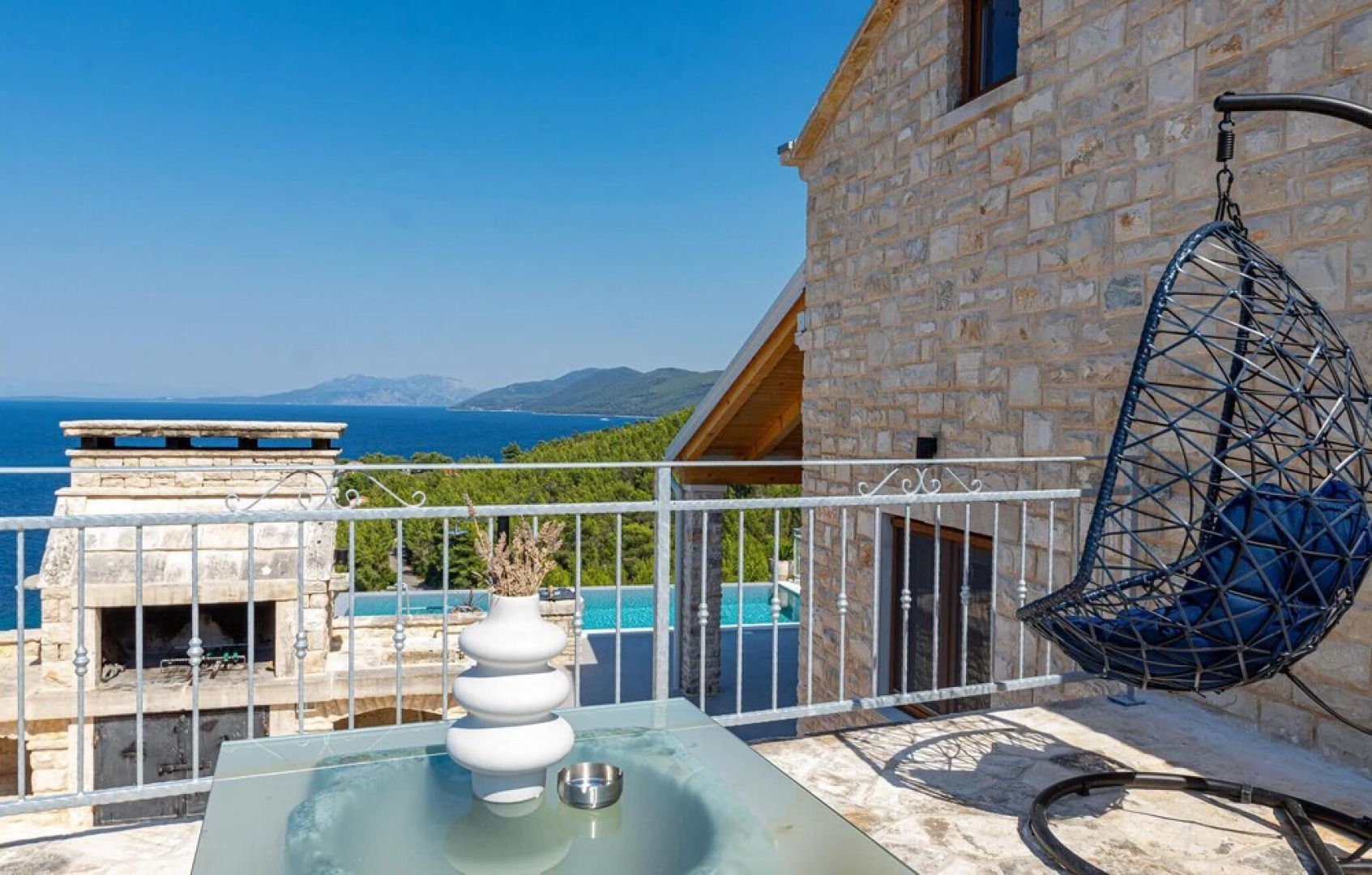 Stunning Home in Blato With Jacuzzi, 3 Bedrooms and Private Swimming Pool