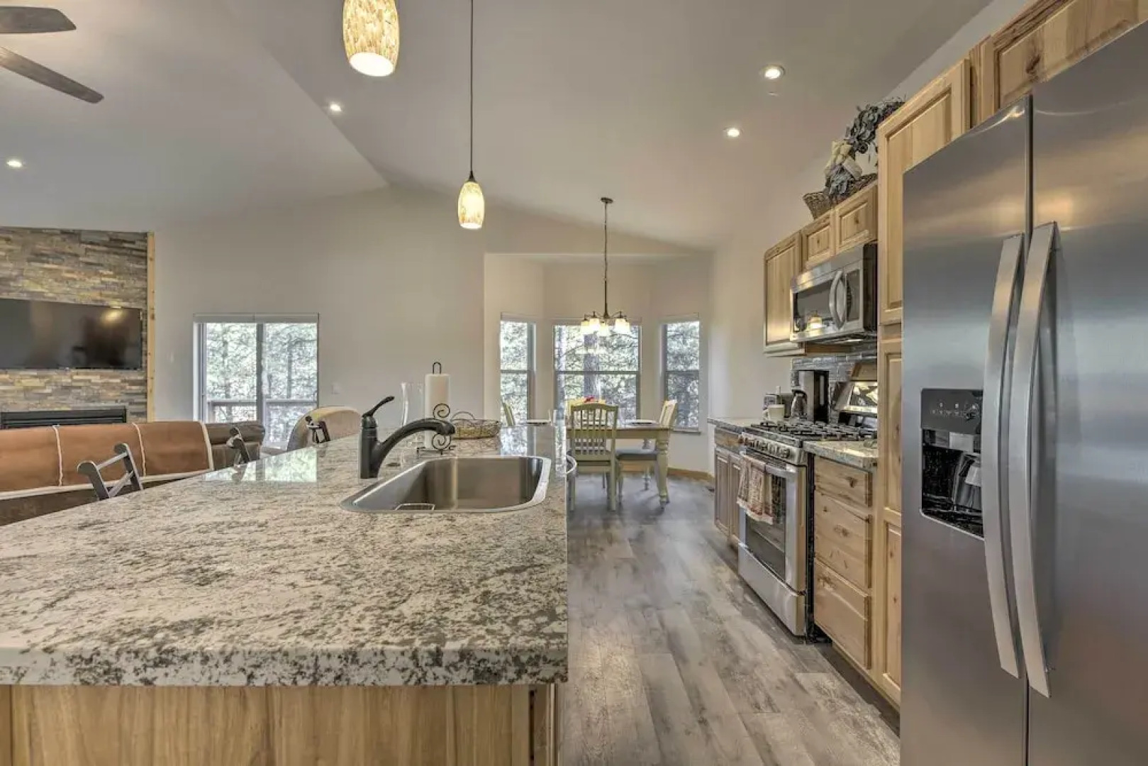 Pagosa Springs Retreat ~ 6 Miles to Hot Springs!