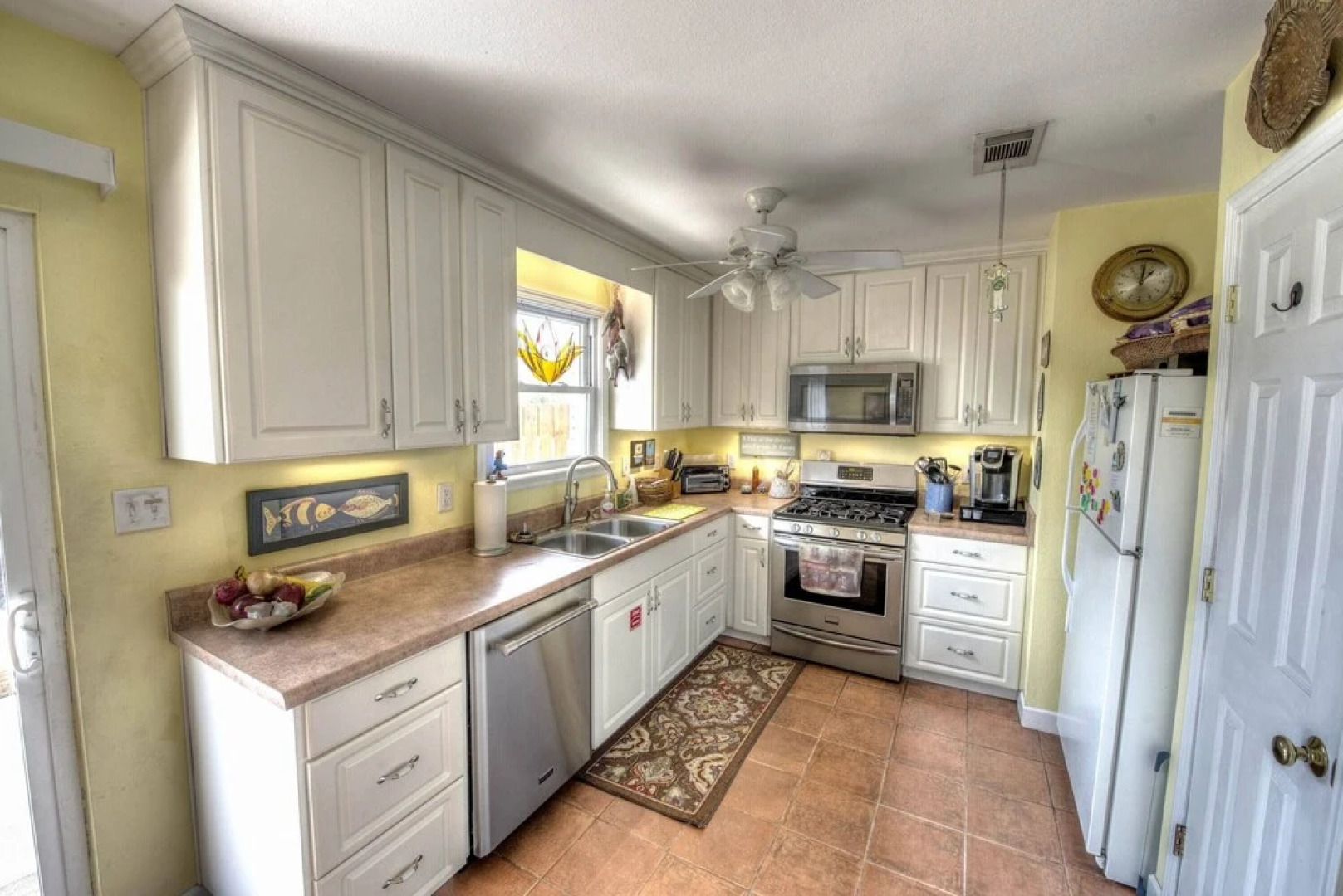 1006 PANFERIO DRIVE - Three Bedroom House