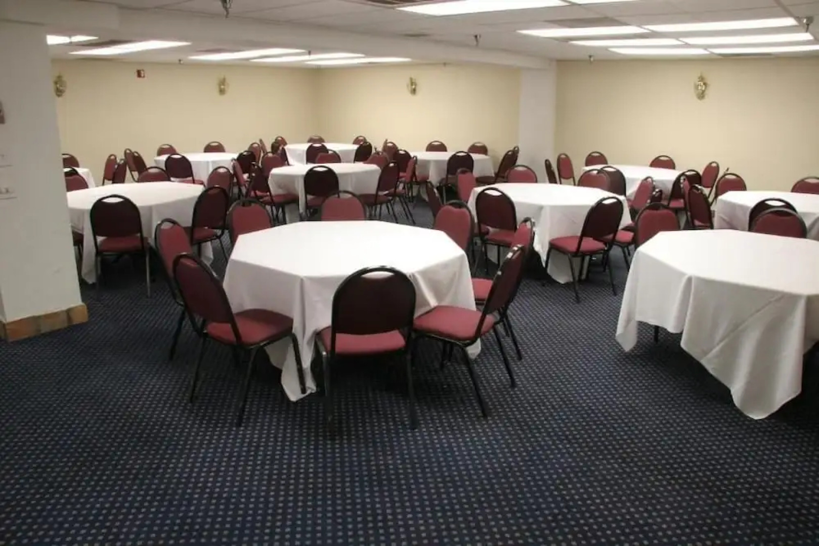 Barcelona Suites Albuquerque