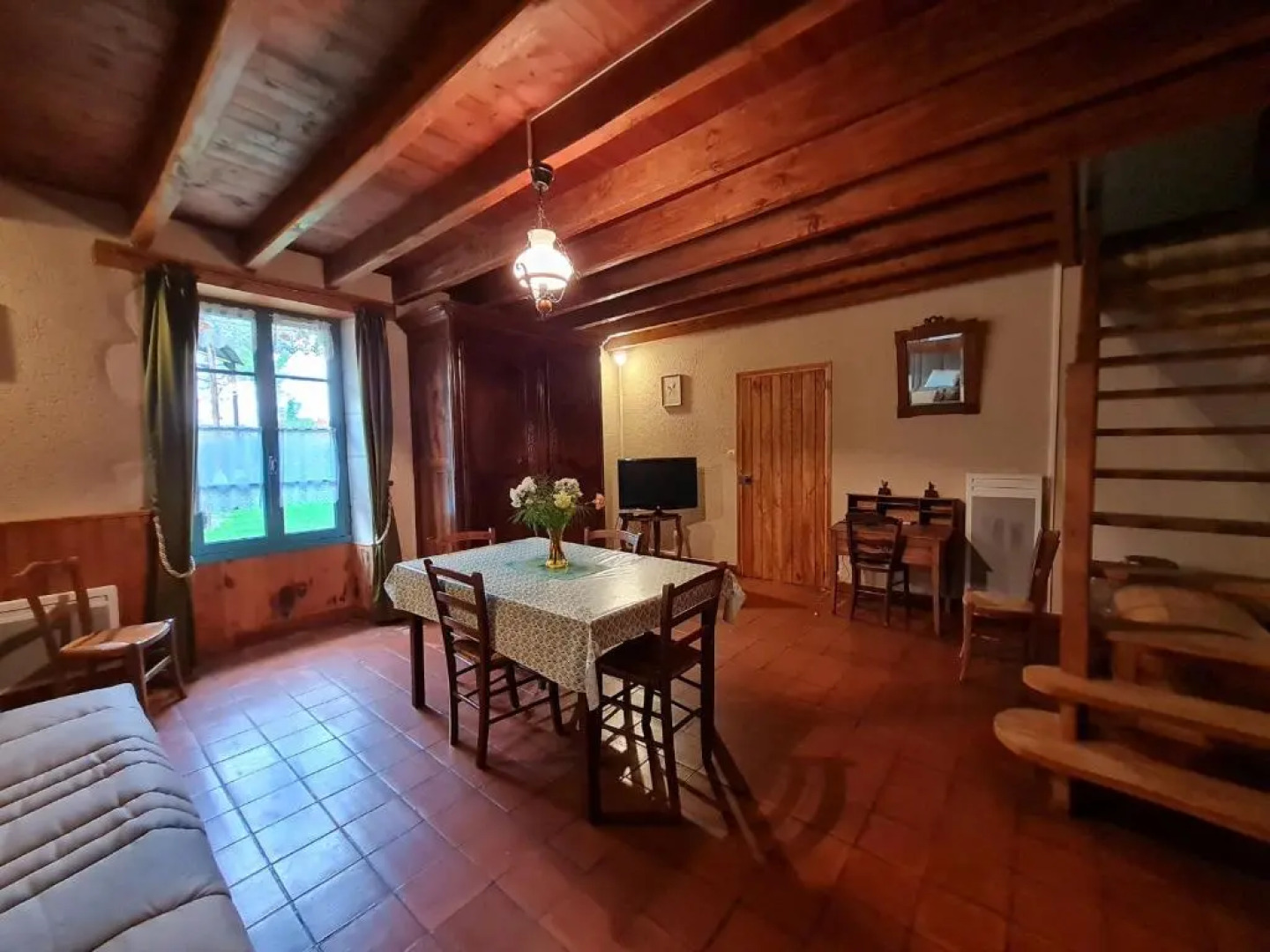 Gîte Benet, 5 pièces, 8 personnes - FR-1-426-146