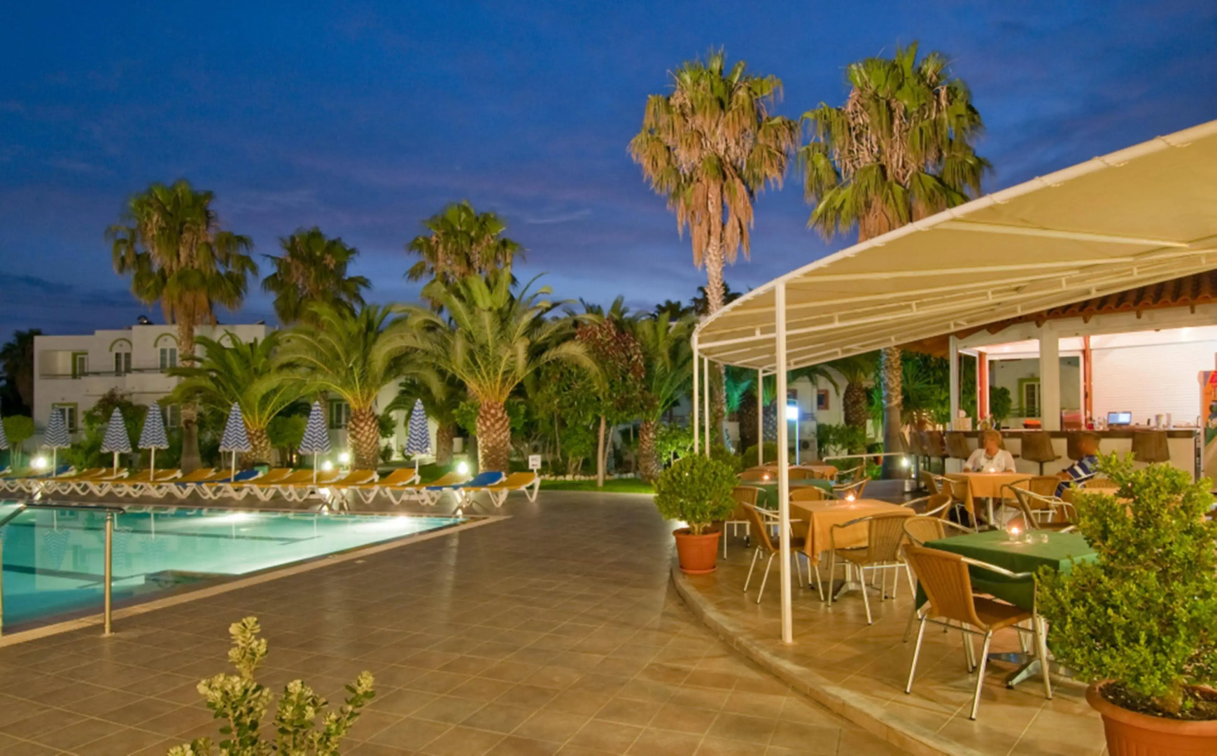 Alexandra Beach Hotel