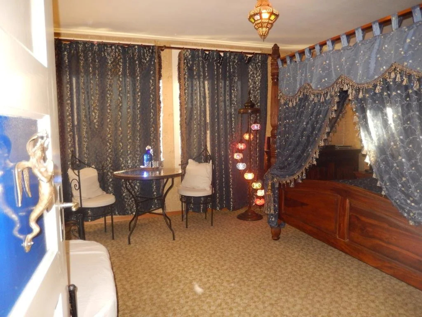 N. Blaise Chambres dHôtes