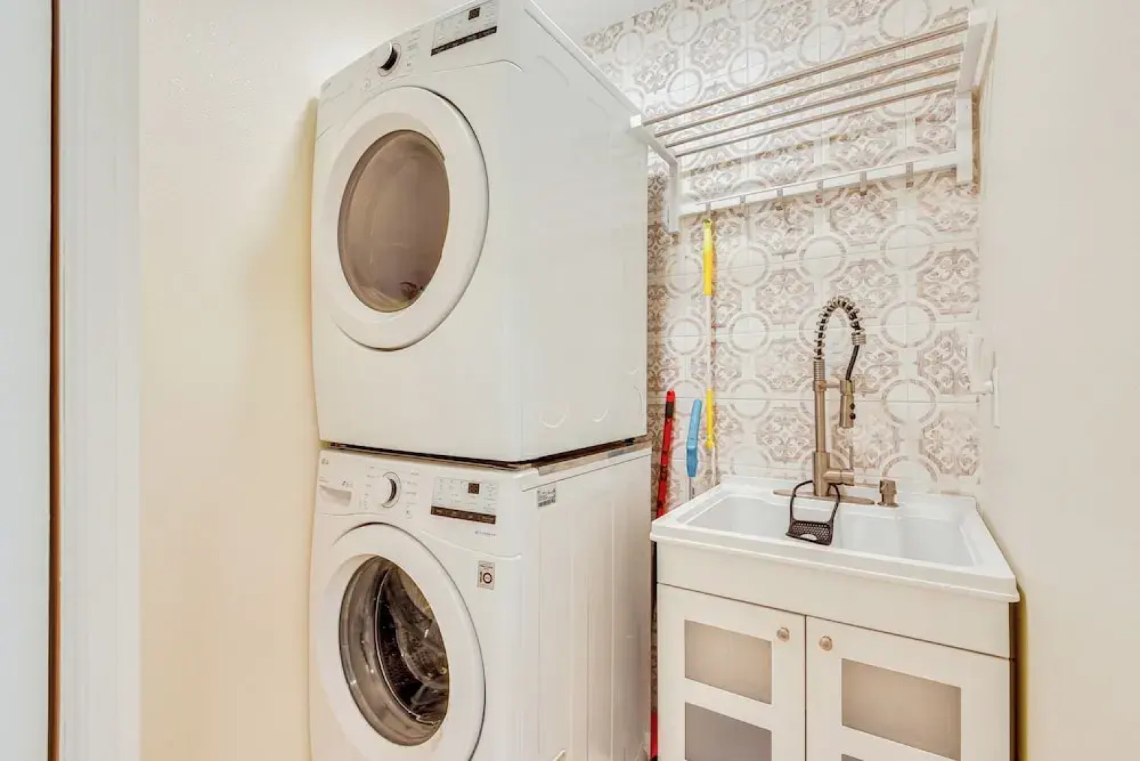 Walk to Ocean: Home w/ Pool in Holmes Beach