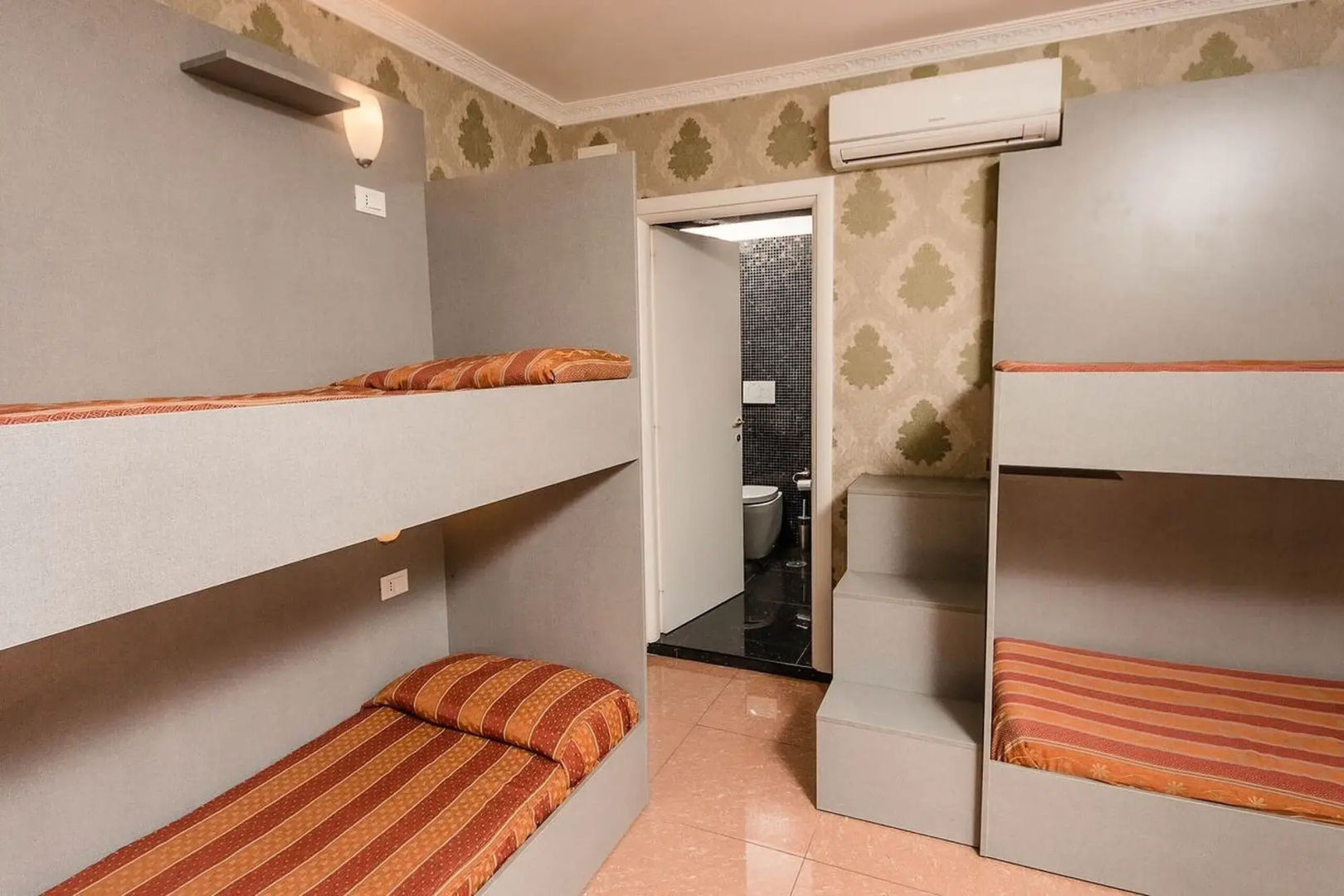 Hostel Beautiful