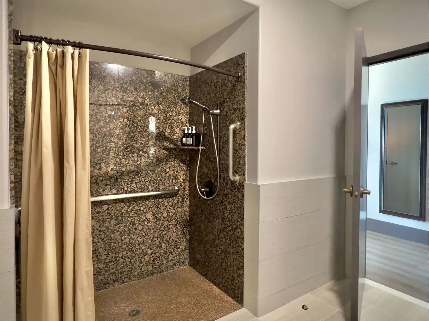 The Oread Lawrence, Tapestry Collection by Hilton