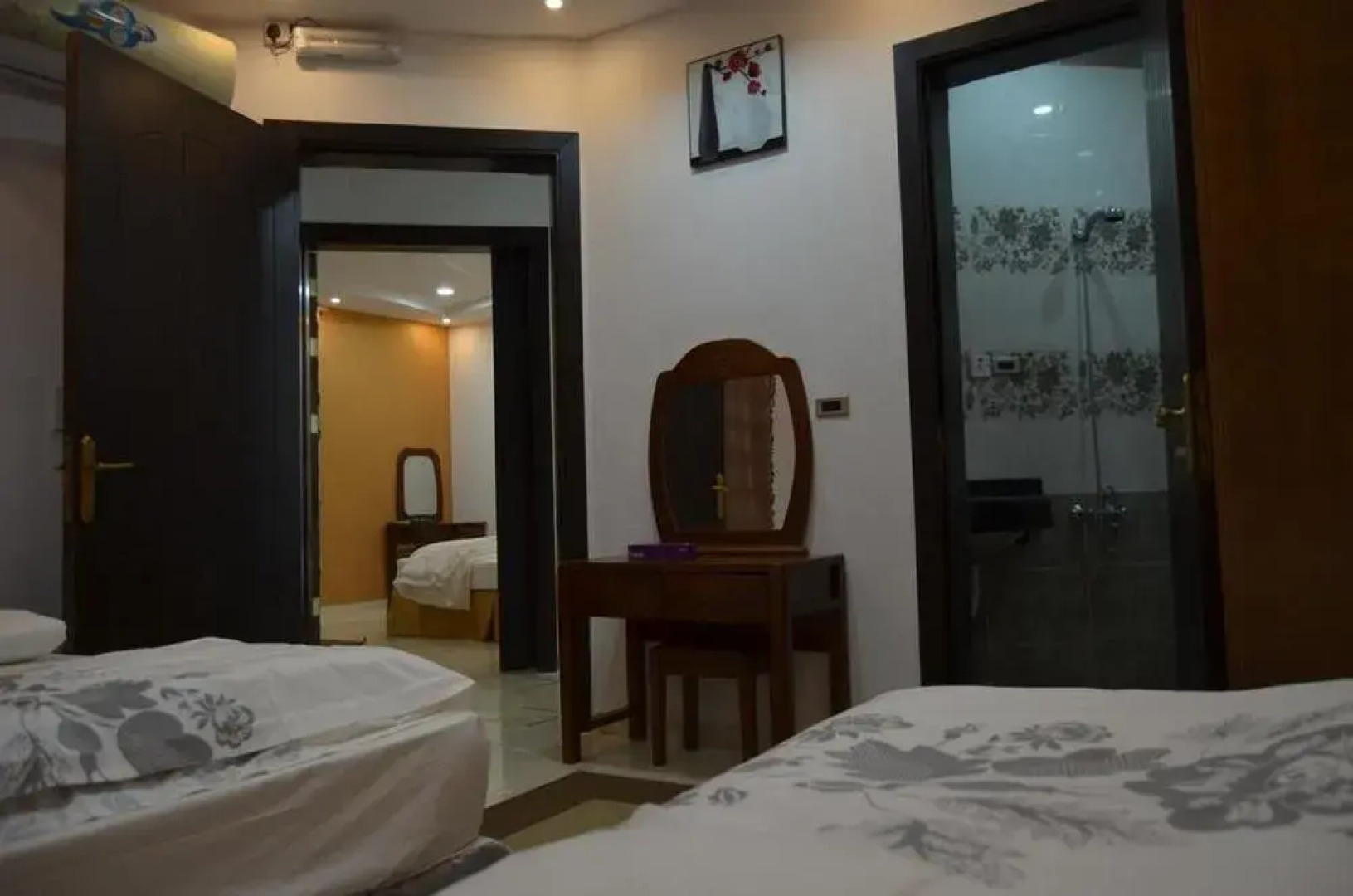 Al Dana Plaza Villas