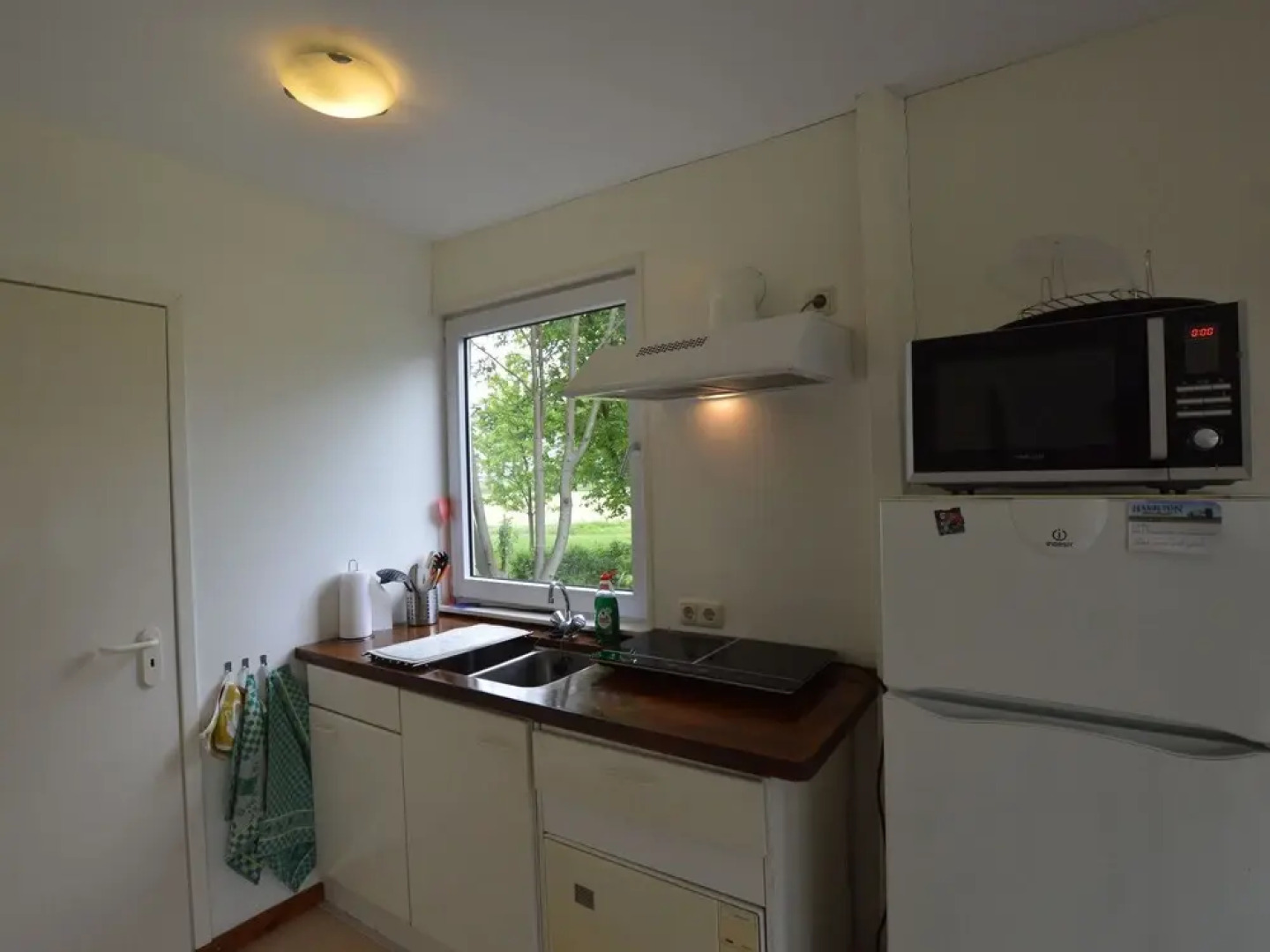 Cozy Holiday Home in Moergestel with Garden