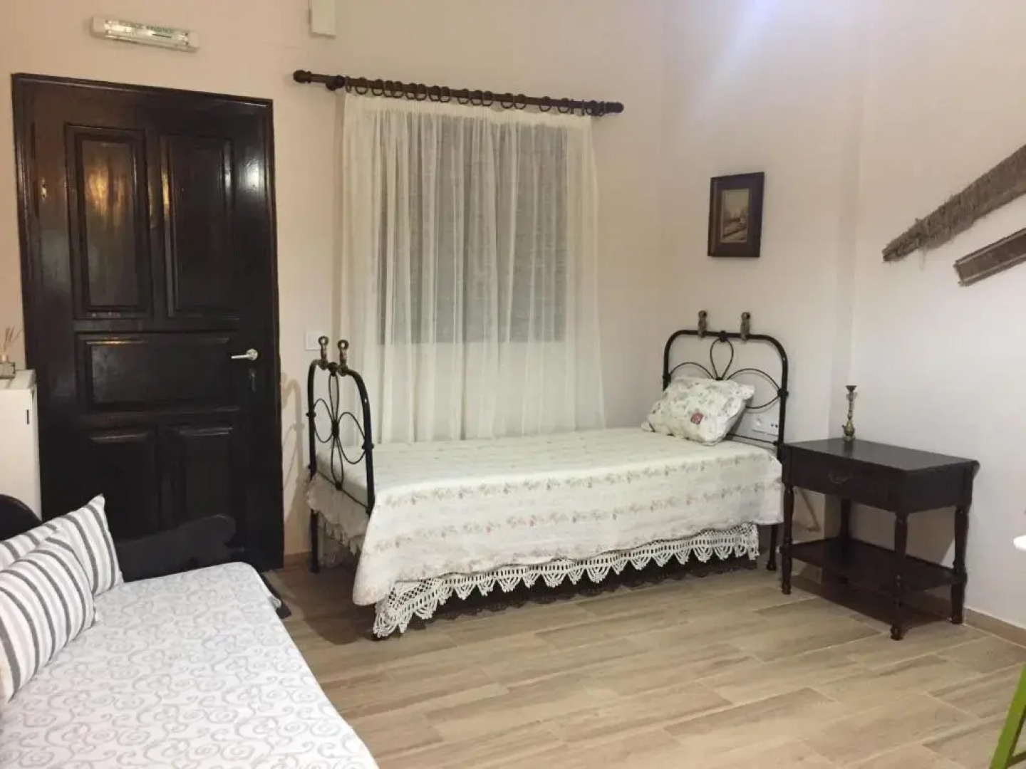 Genari Beach Apartments