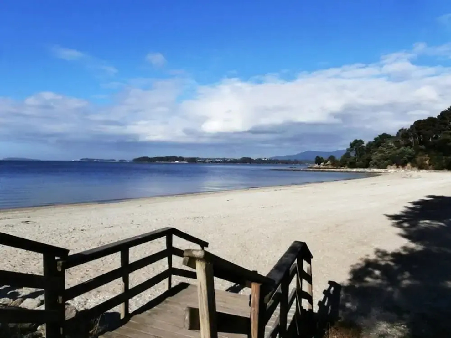 Apartment With one Bedroom in Rianxo, With Wonderful sea View, Furnish