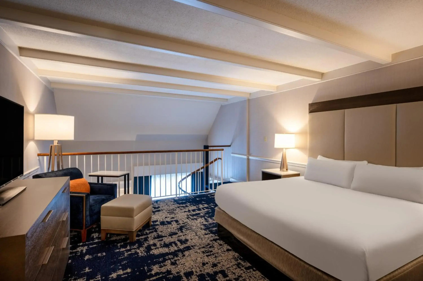 Crowne Plaza Albany - The Desmond Hotel by IHG