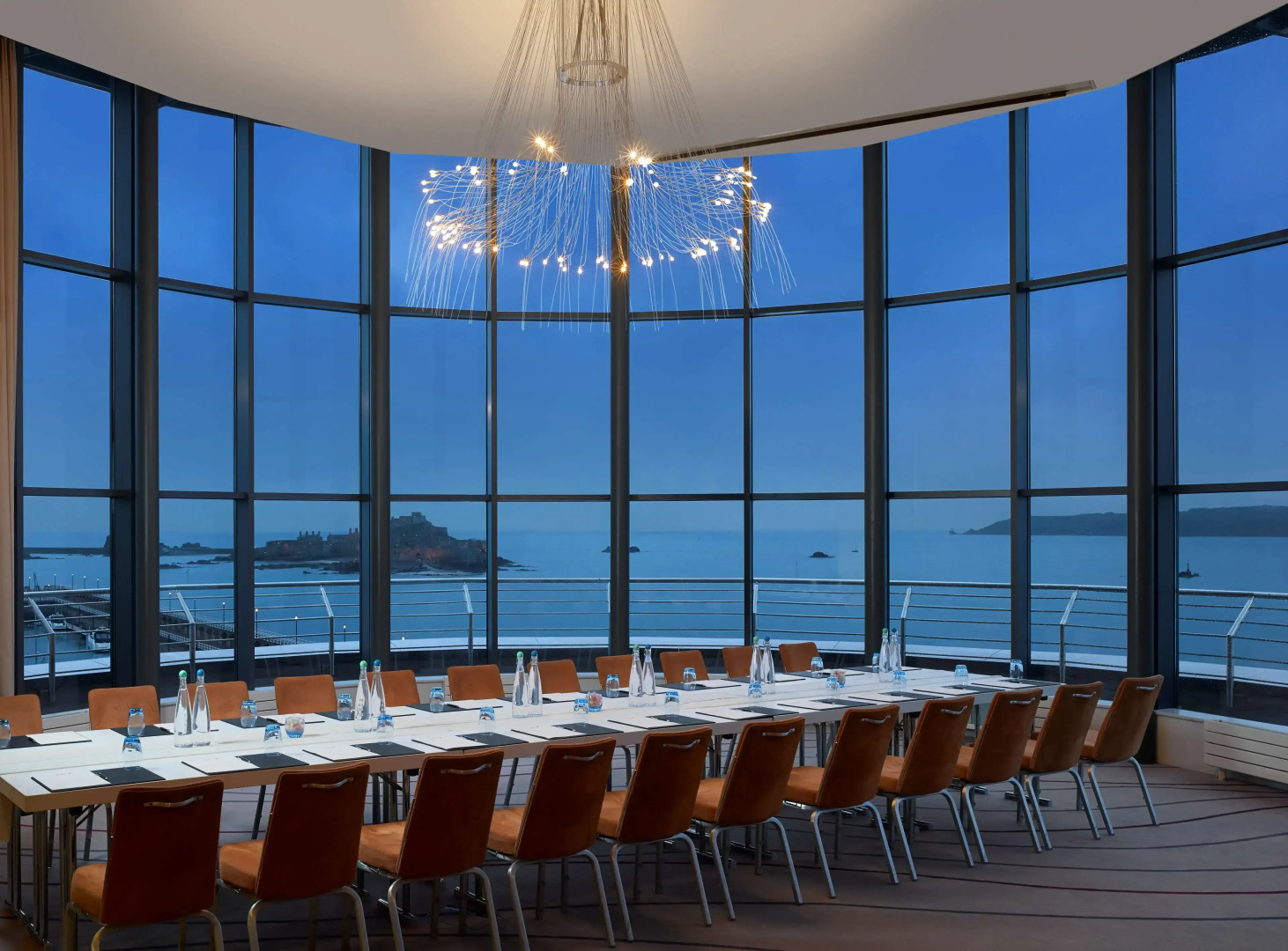 Radisson Blu Waterfront Hotel, Jersey