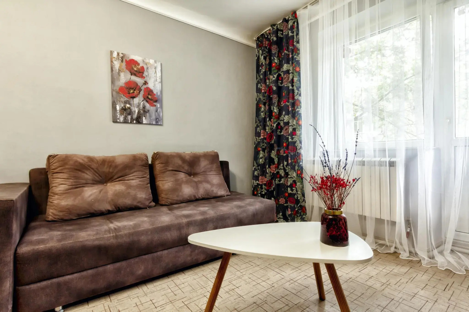 Лайтхаус на улице Кунаева 83А