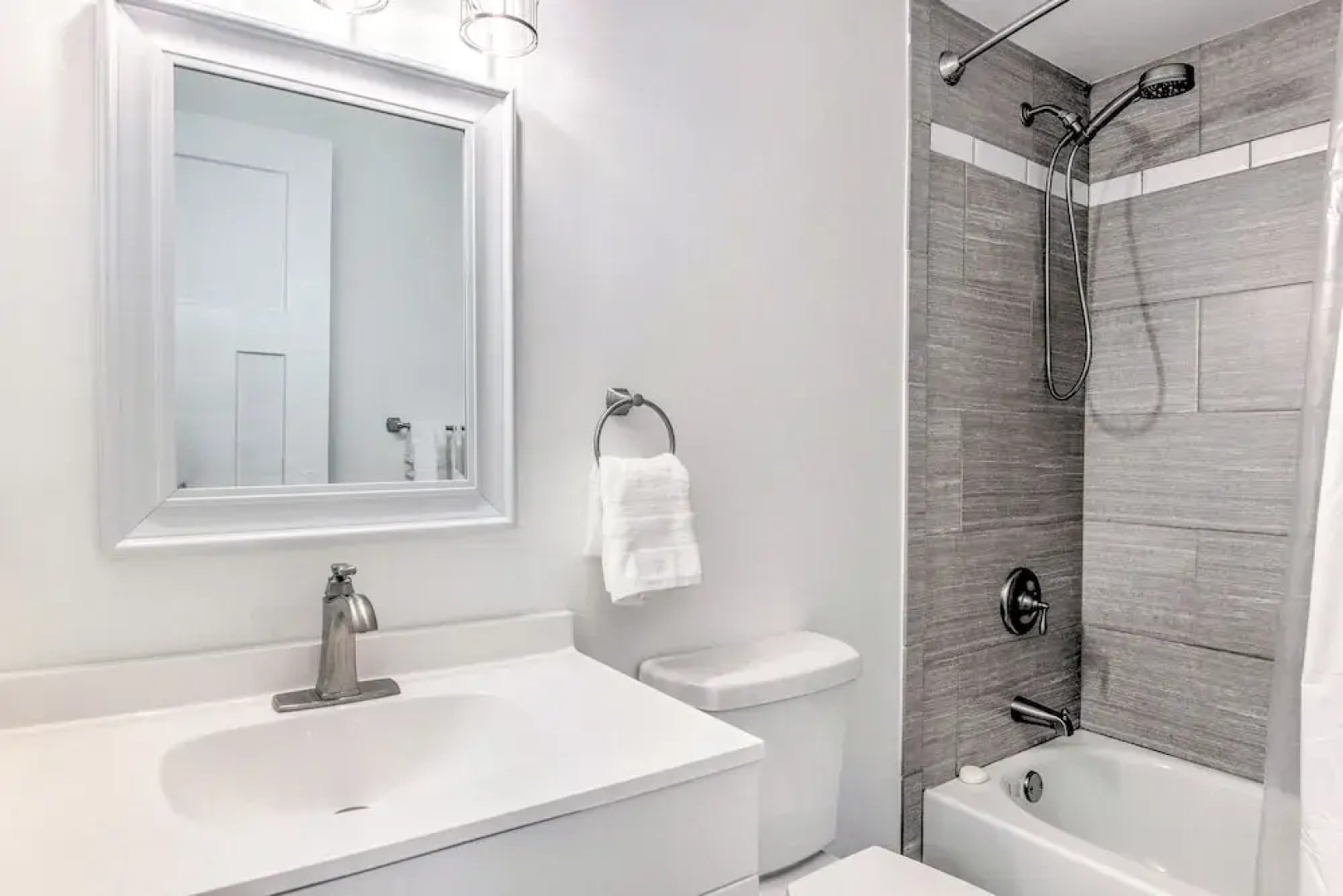 Cozy Asheville Cottage w/ Grill & Fire Pit!