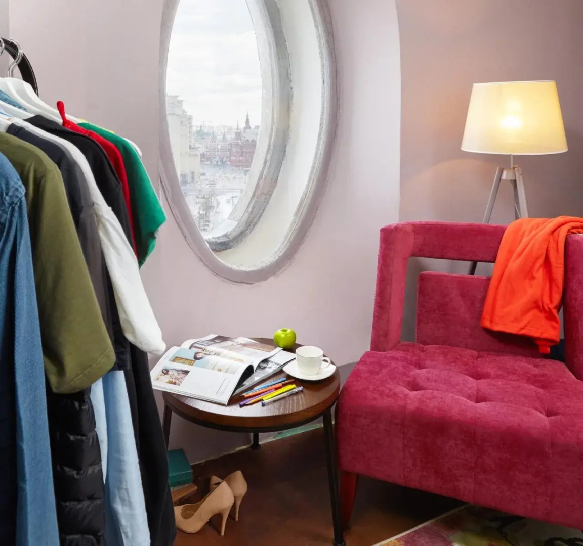 Molotoff Capsule Hotel