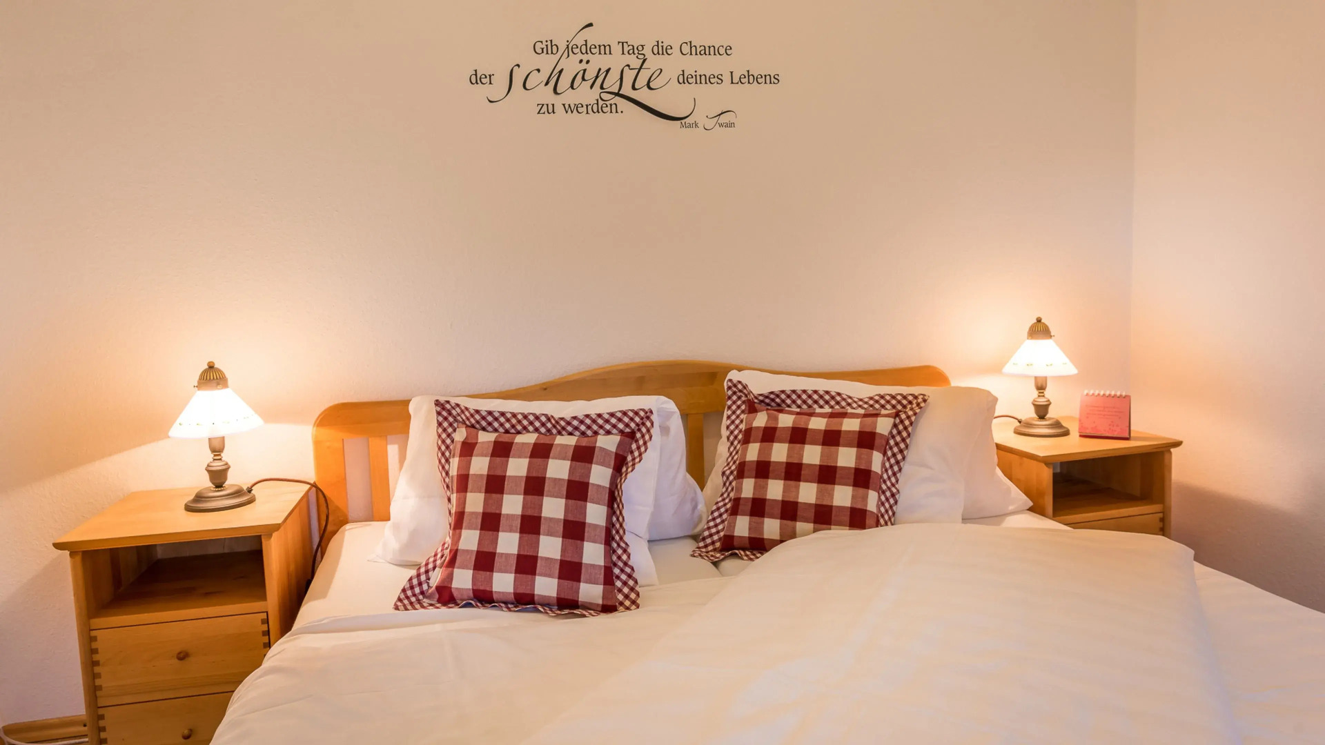 Ferienwohnungen Hotel Garni Dörflerwirt