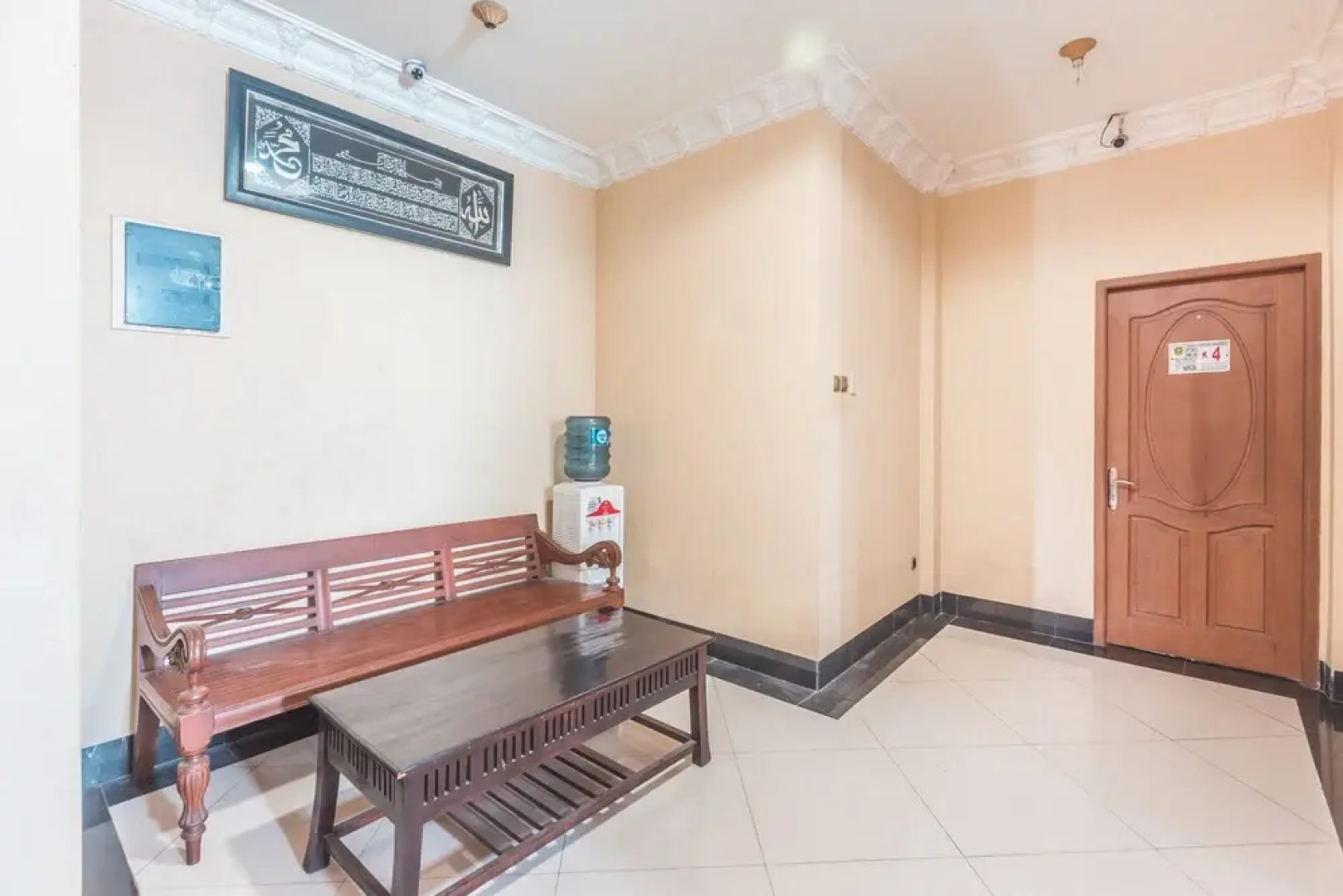 Fallinda Hotel by OYO Rooms