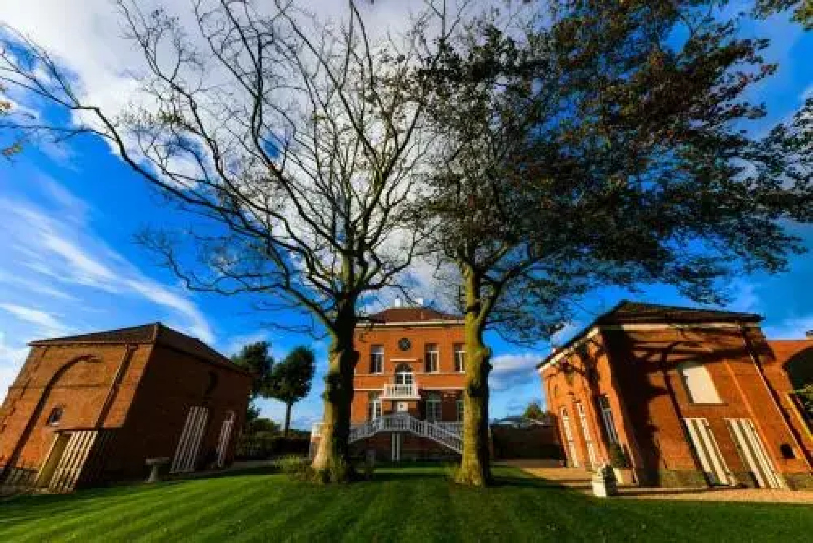 Le Petit Chateau Vaartdijk