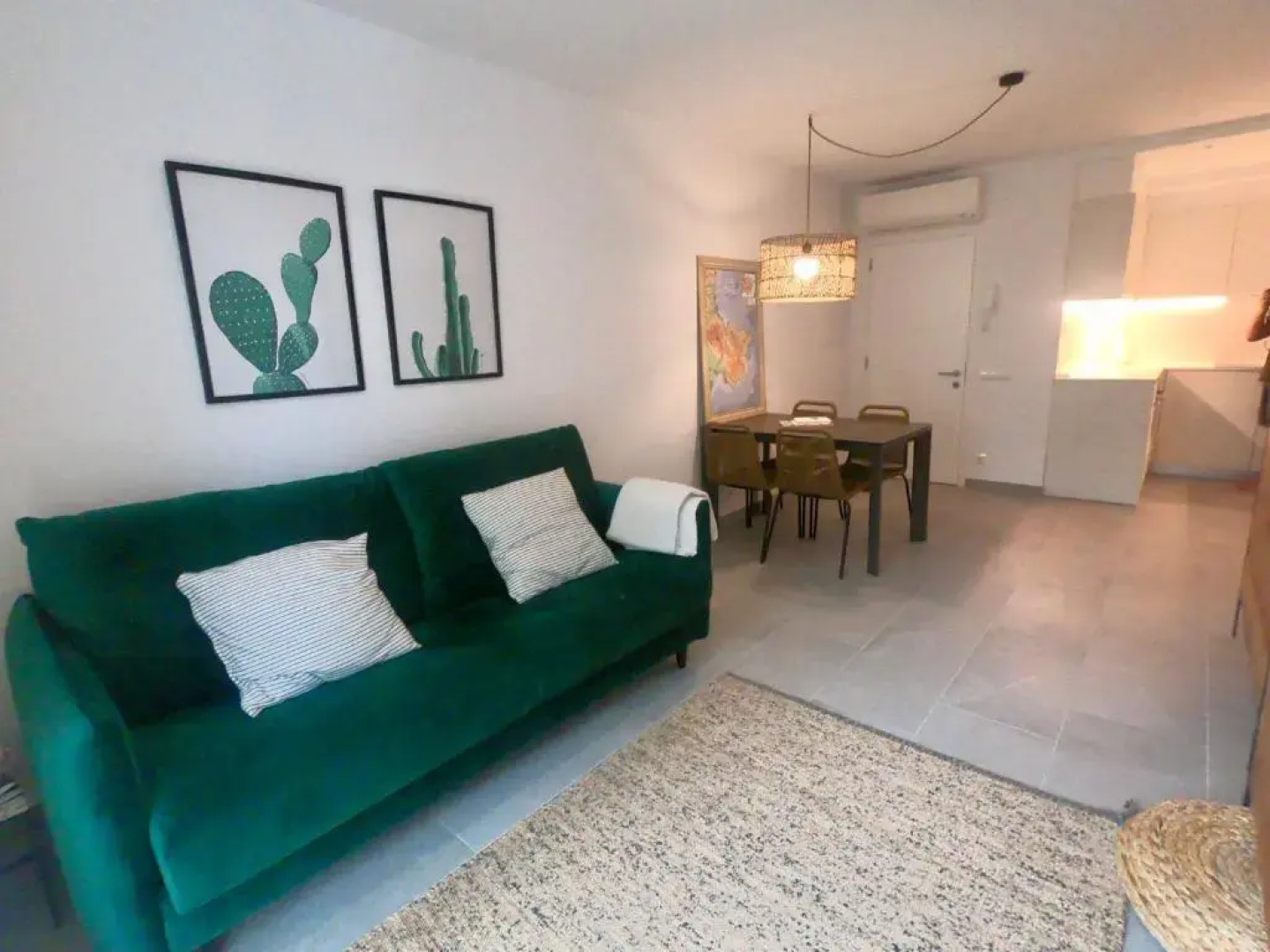 Apartamento nuevo en el centro con garaje