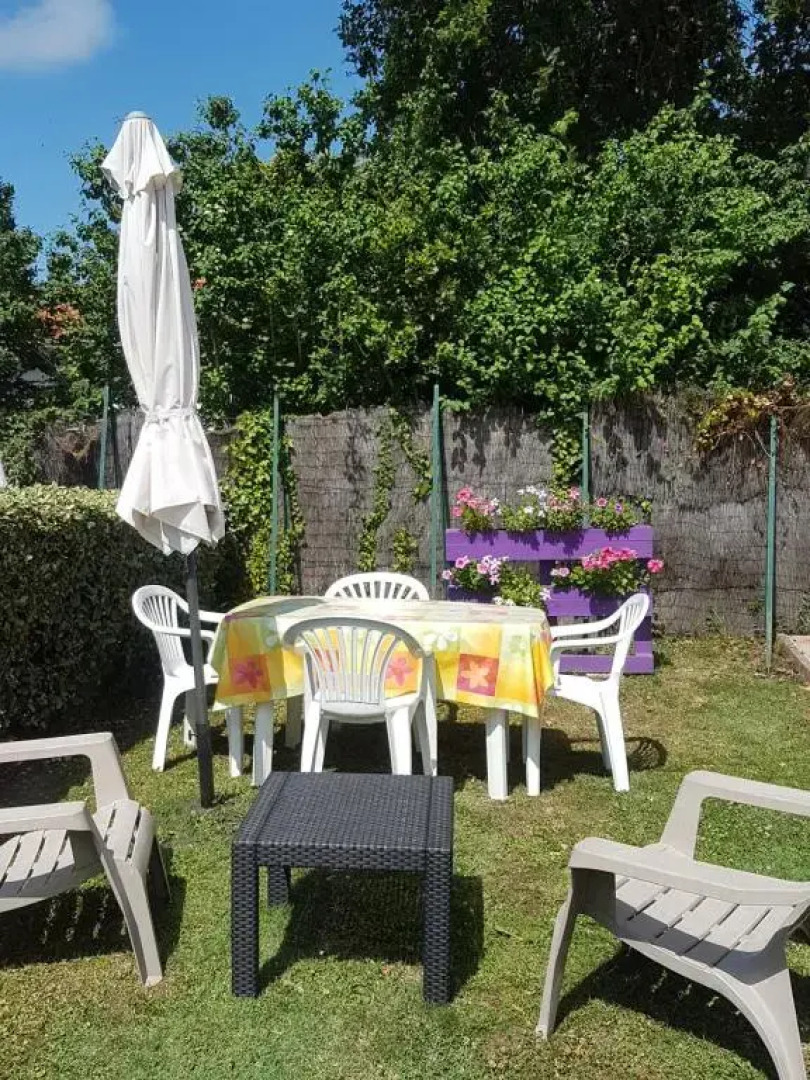 BELLE MAISON NEUVE A 400 M A PIED DE LA PLAGE ET DES COMMERCEs