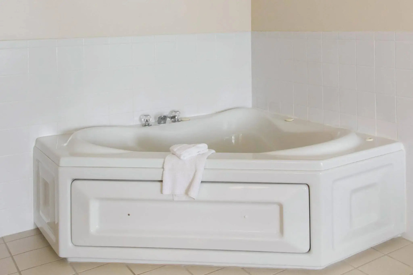 Quality Inn & Suites Vail Valley