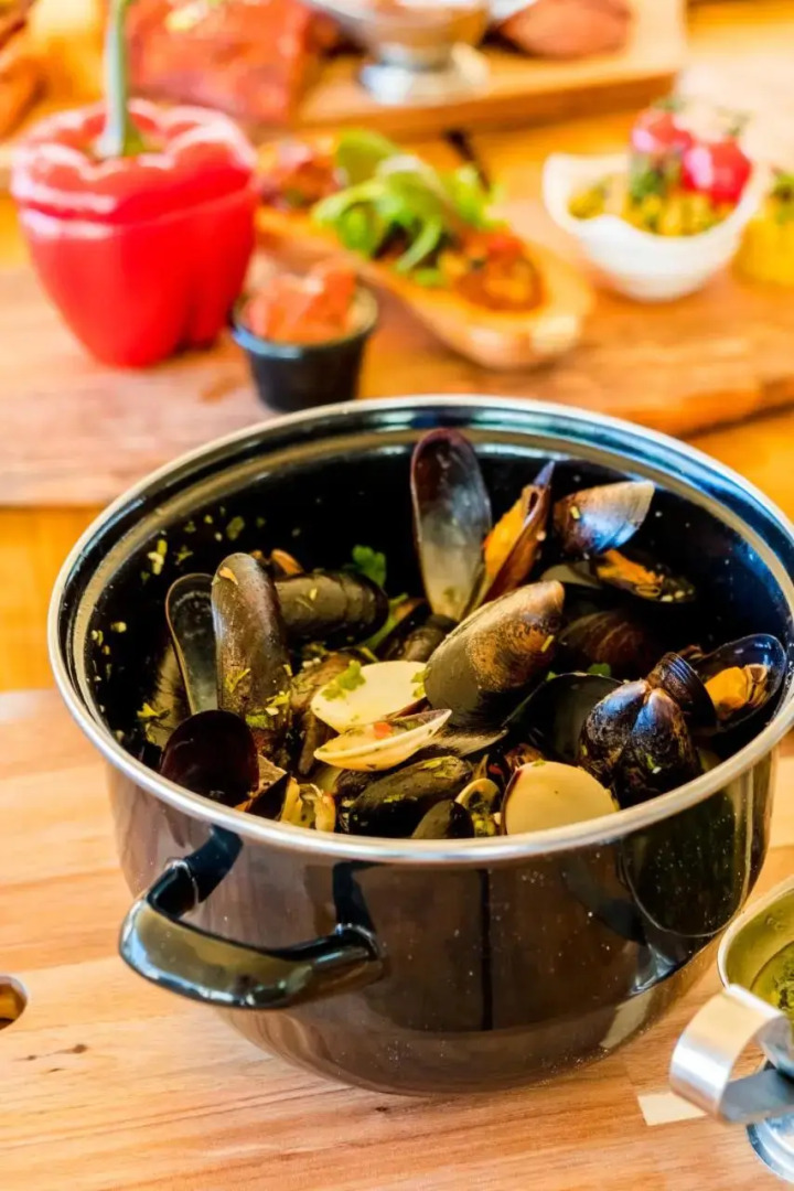 Best Western Woodenbridge Hotel & Lodge