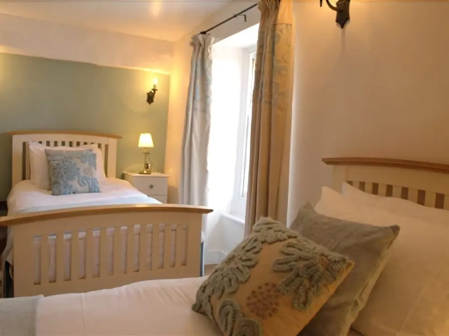 Отель The Kings Arms