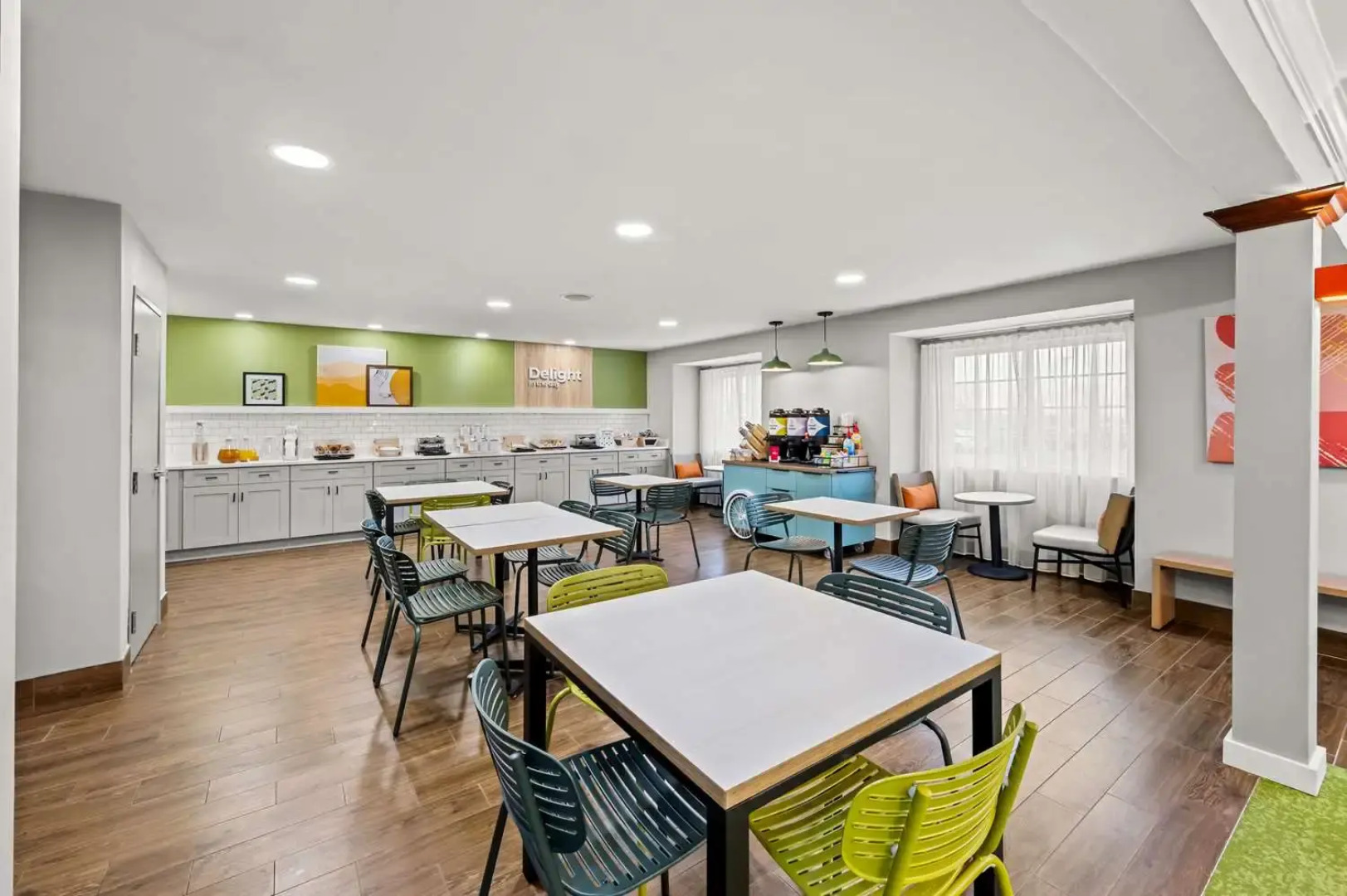 Spark by Hilton Sterling Dulles Airport