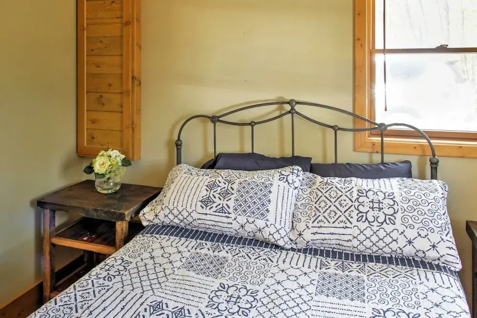 Spacious Pine Lake Home: Deck, Fire Pit + 3 Acres!
