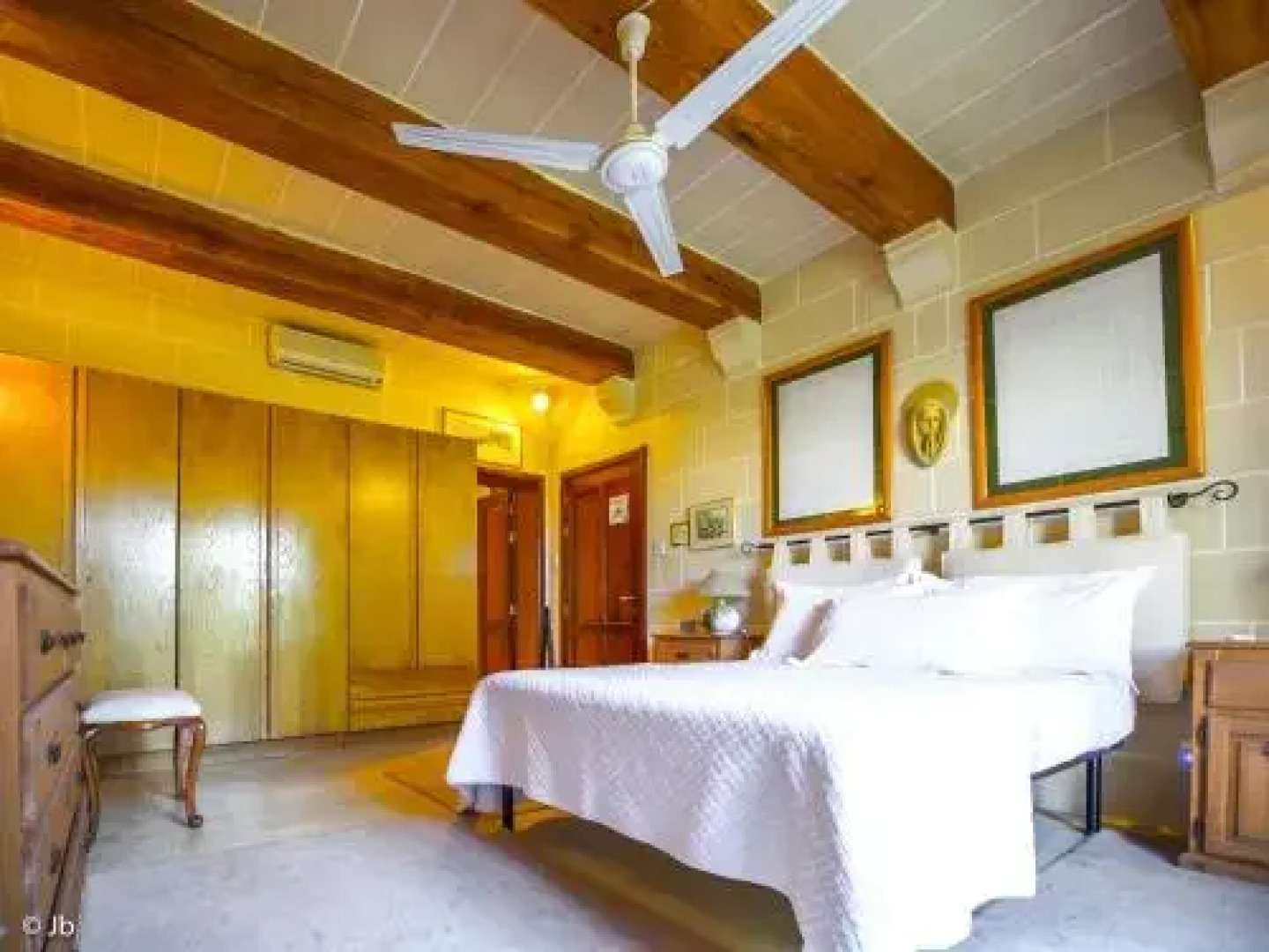 Selmunett – Malta Homestay