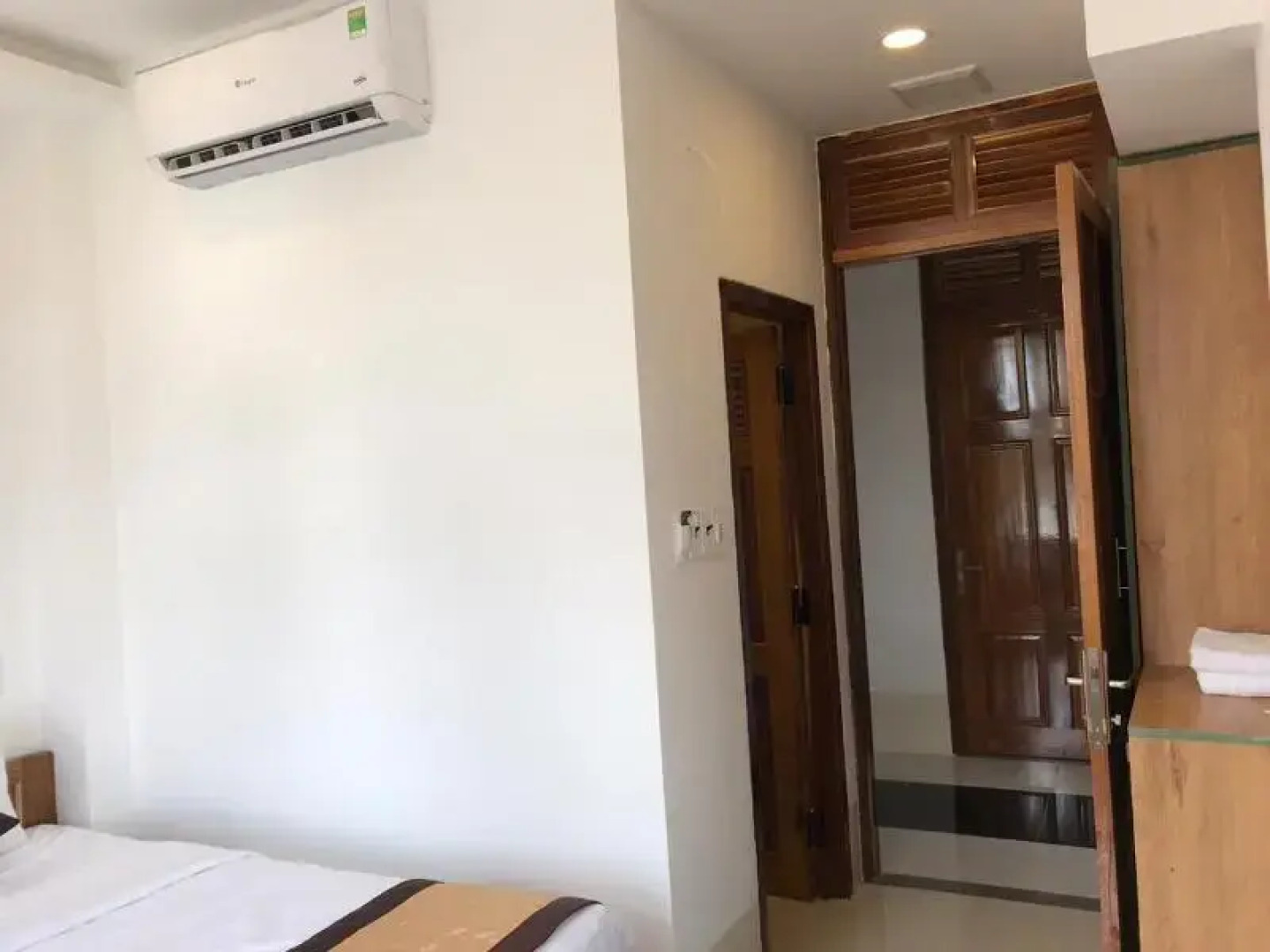 OYO 995 Tan Thanh Dat Hotel