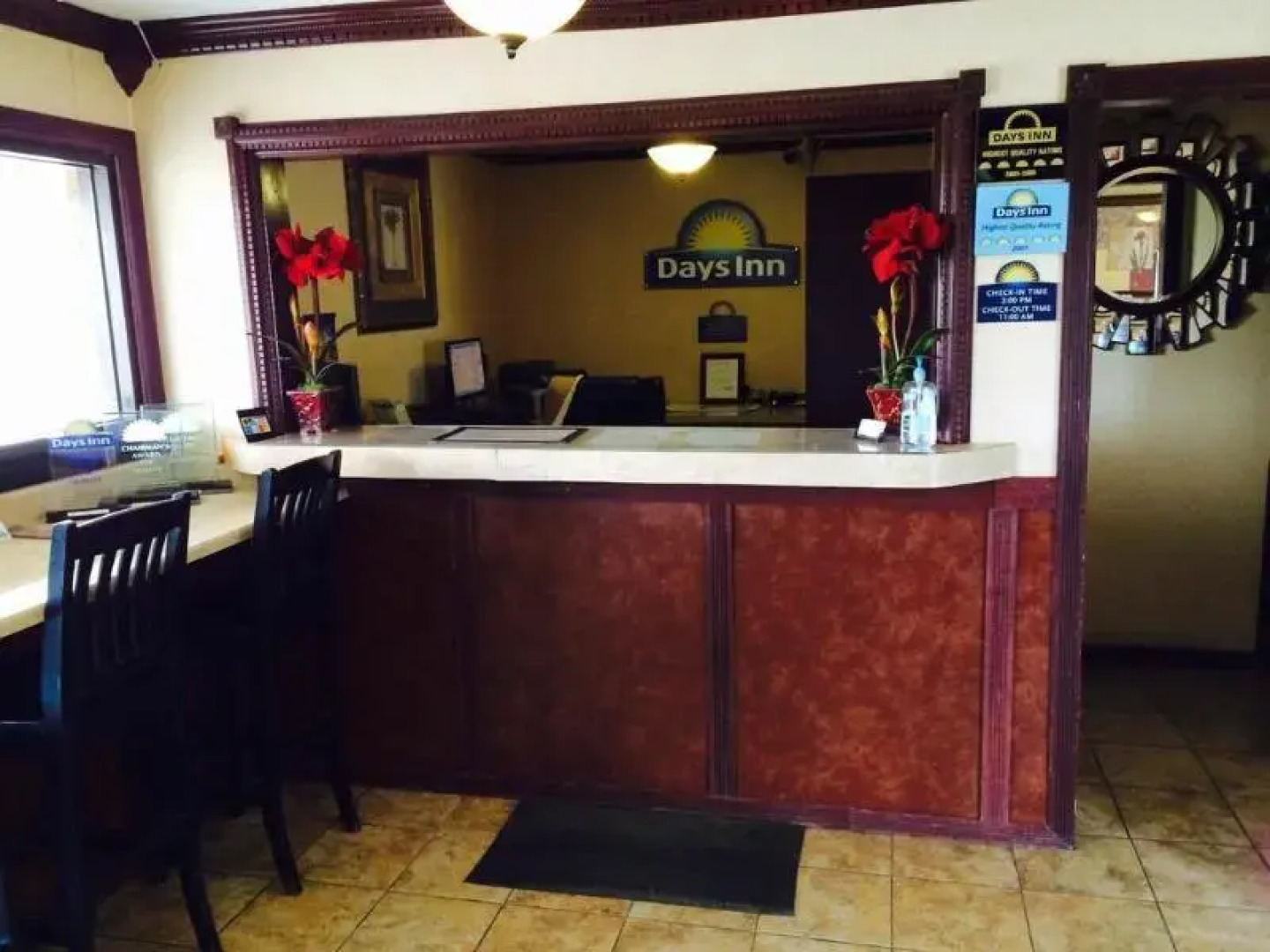 Days Inn By Wyndham Pratt