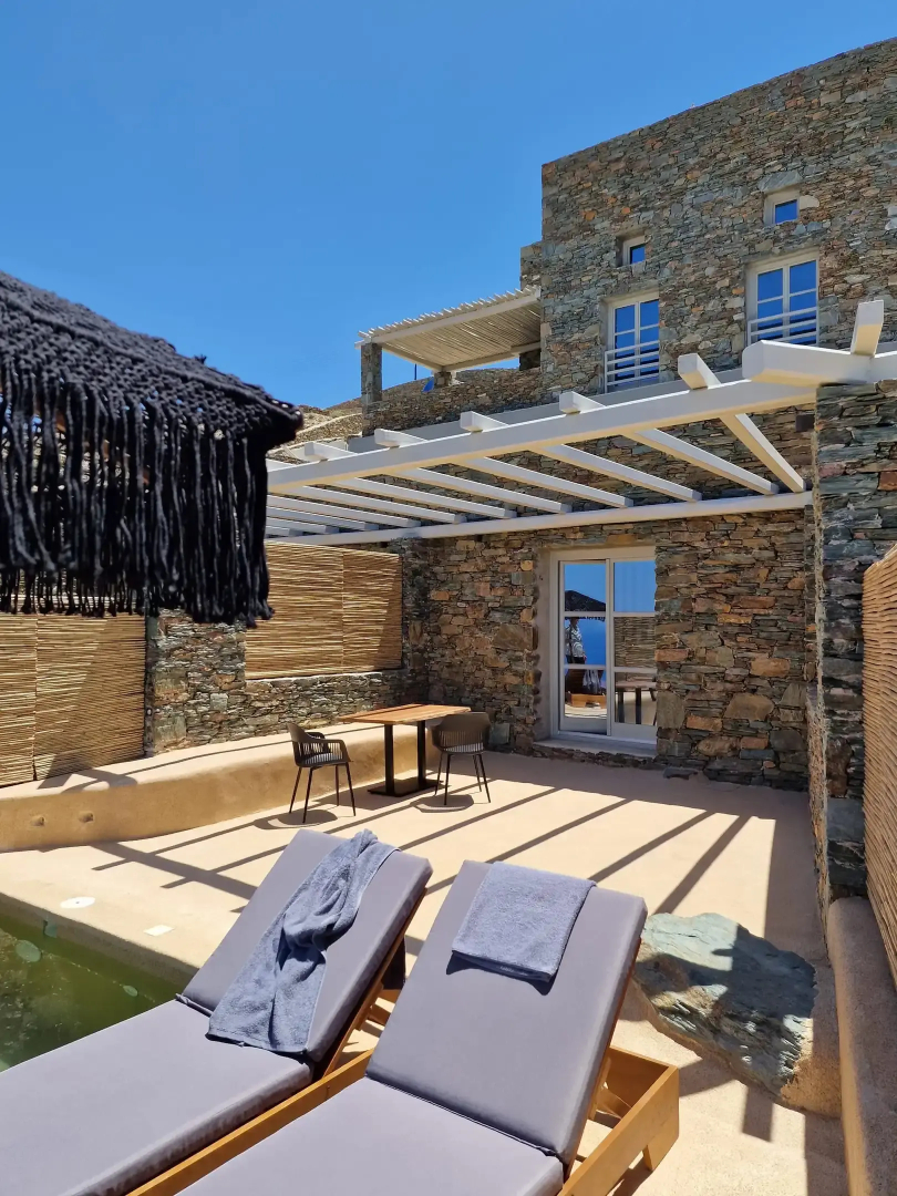 AGADA Folegandros