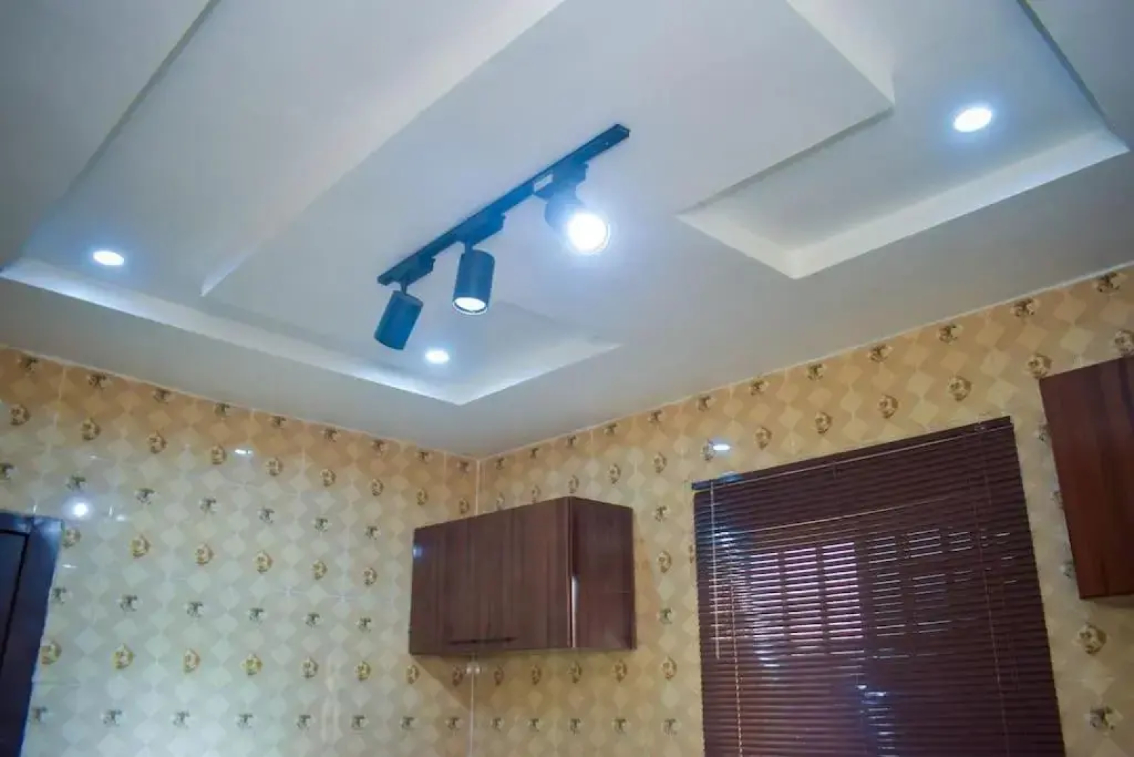 Entire Beautiful Three Bedrooms Apartments