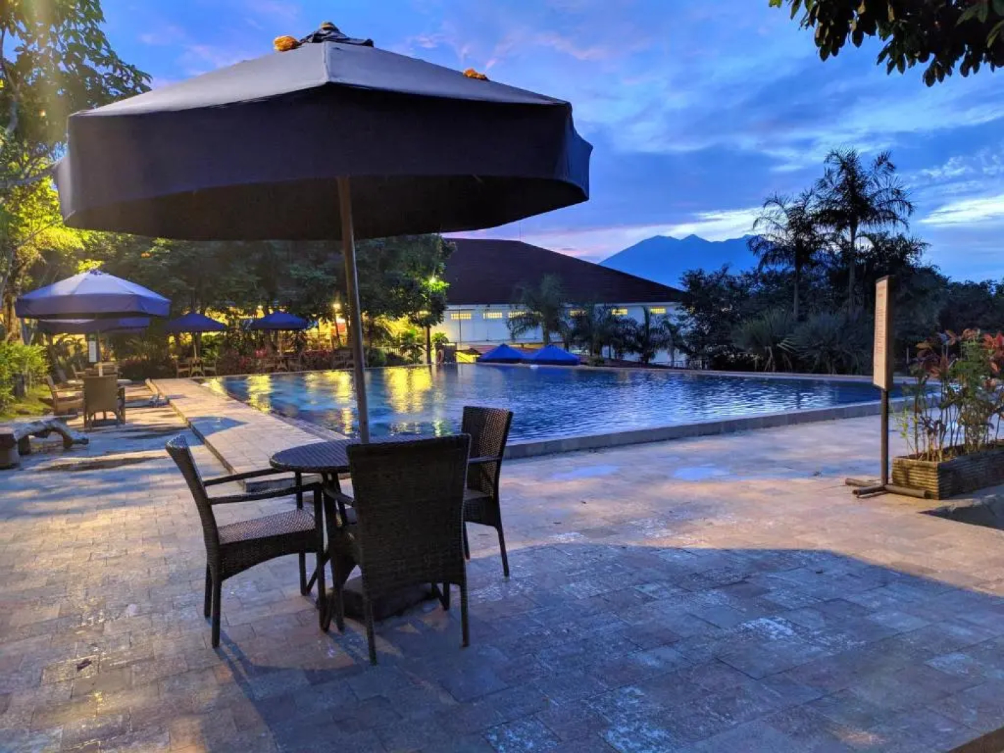 Taman Bukit Palem Resort