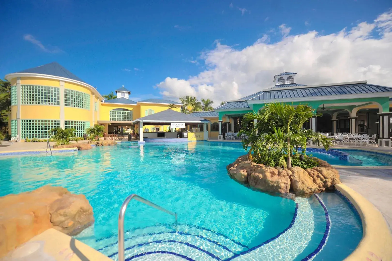 Jewel Paradise Cove Adult Beach Resort & Spa – All Inclusive