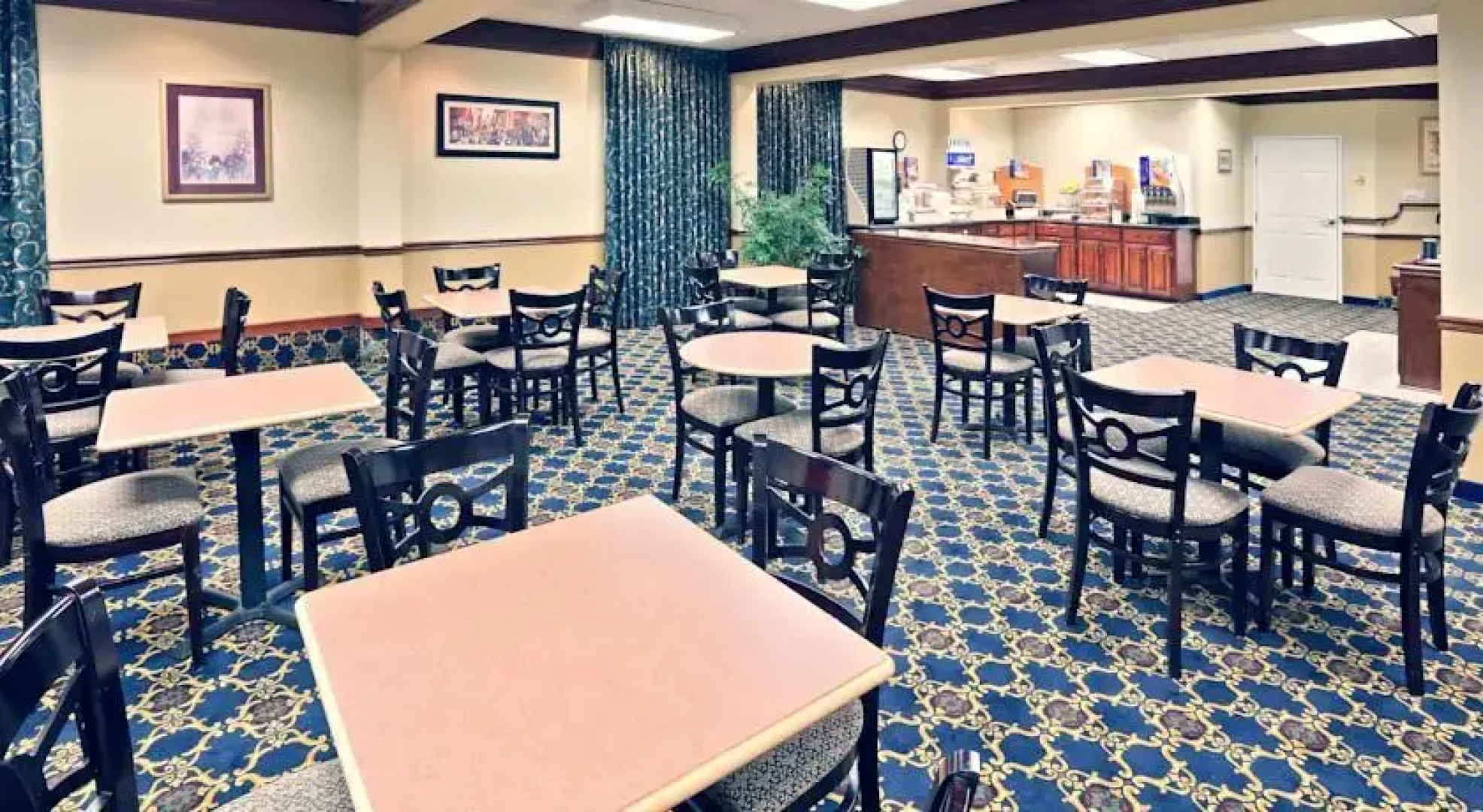 Holiday Inn Express Tahlequah