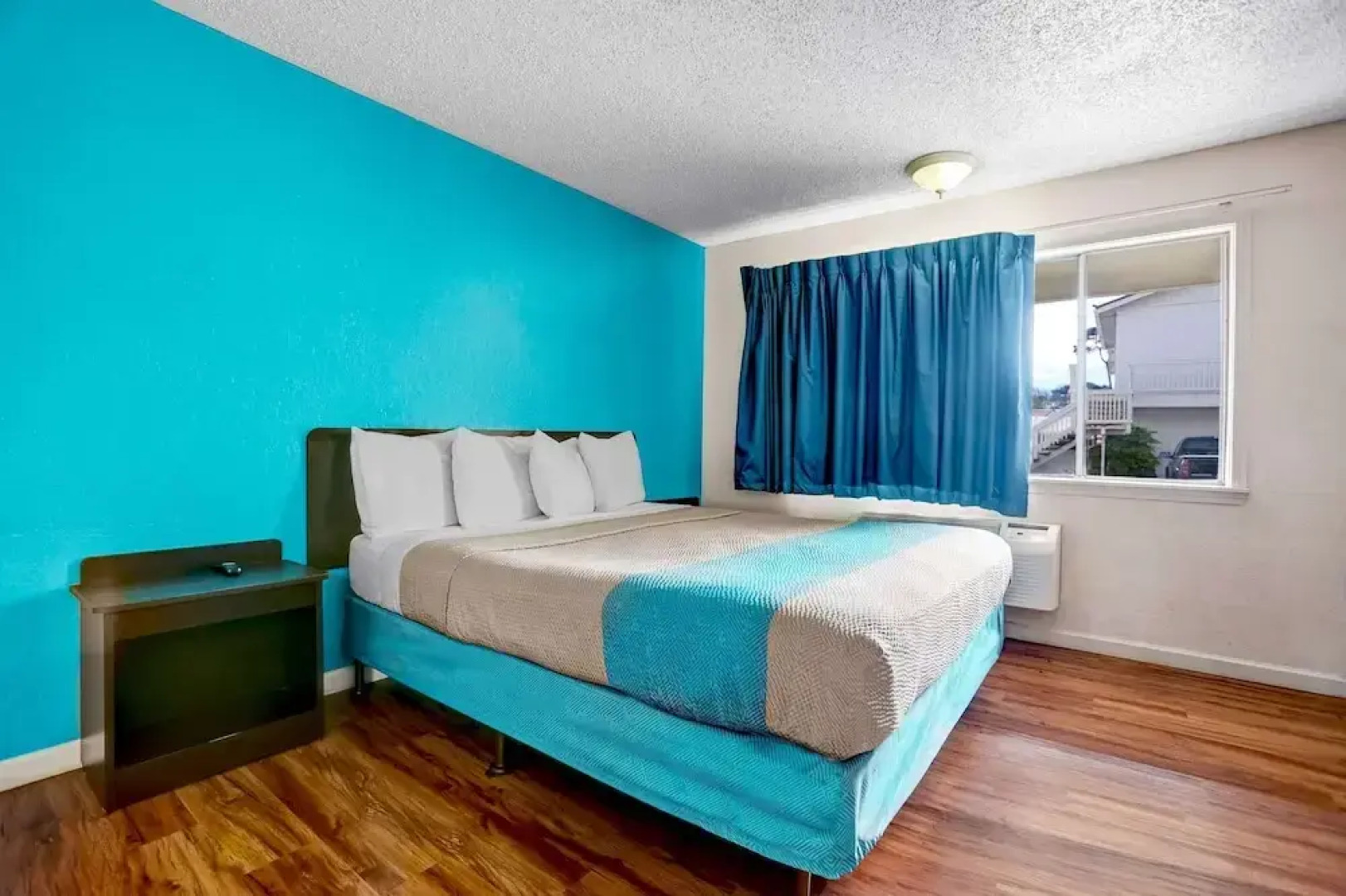 Quality Inn & Suites Tradewinds