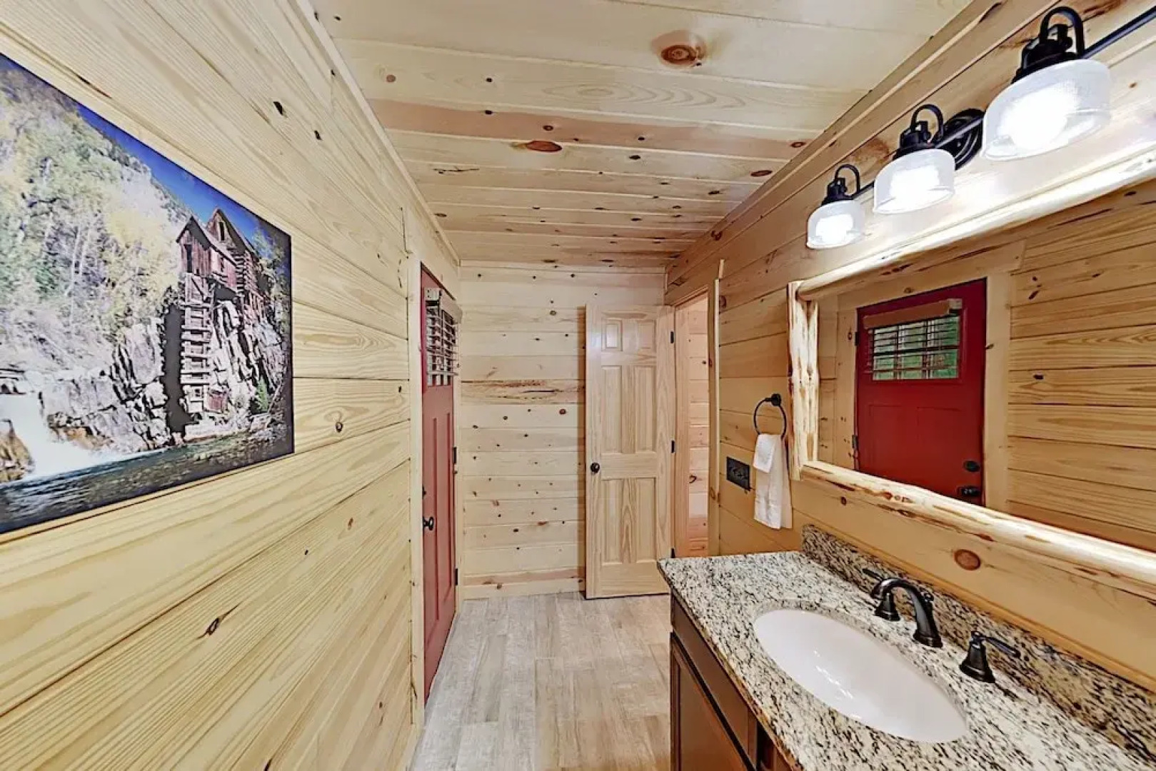 222flwkd 2 Bedroom Cabin