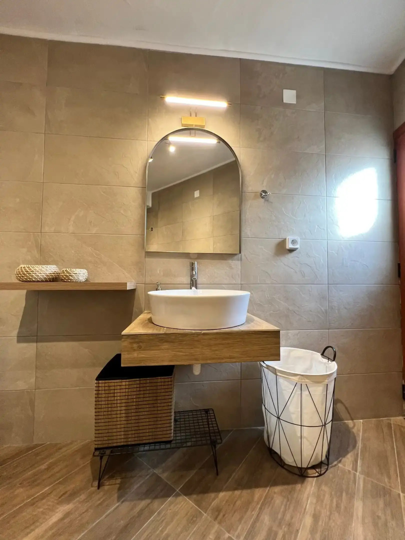 Antonios House Ithaka