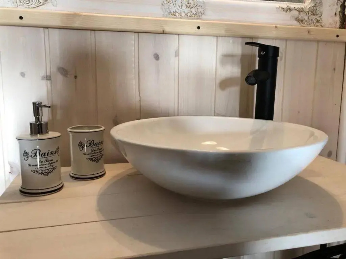 Kakukkfu Barlang-Vendeghaz