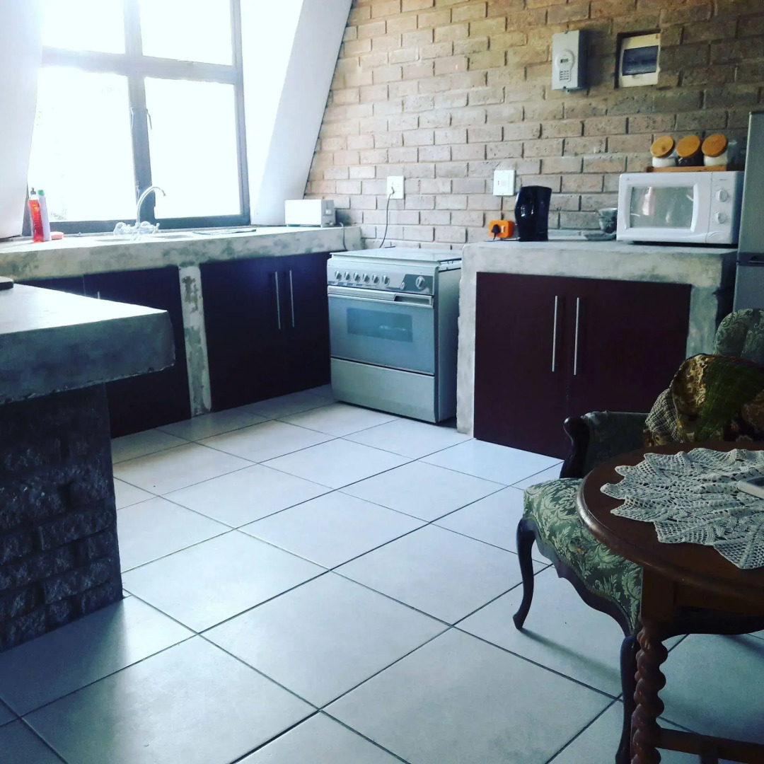 Tsumeb Backpackers & Safari