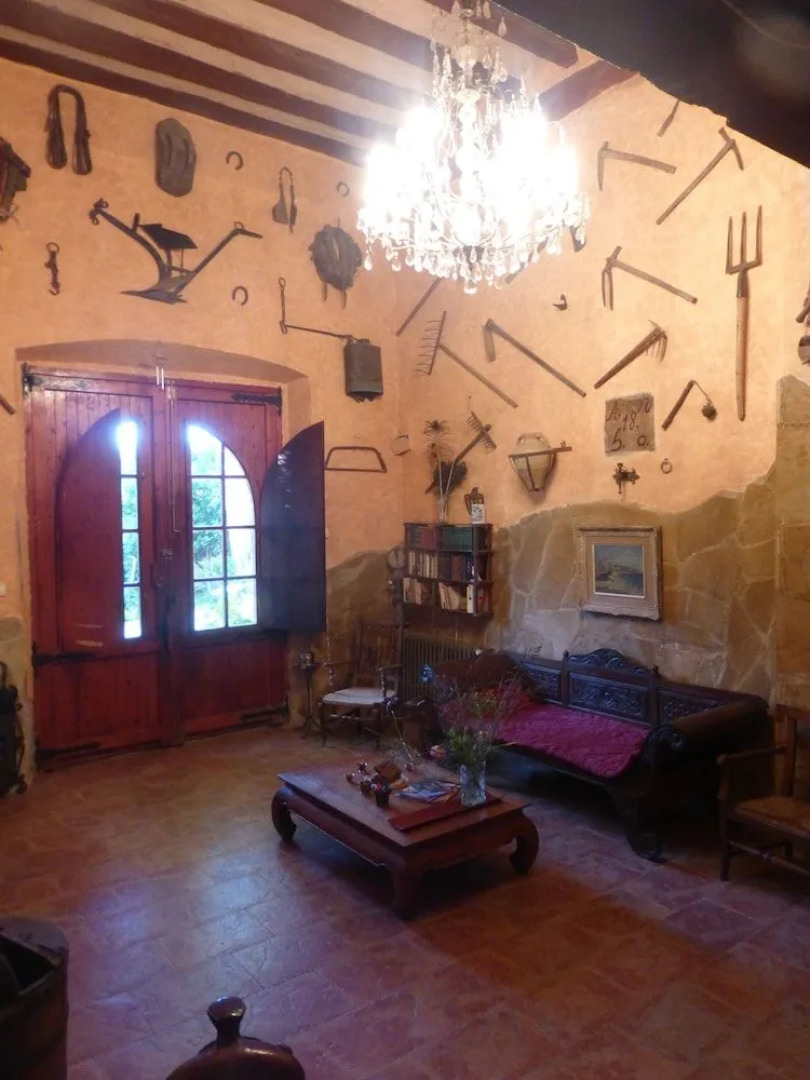 Mas del Burga - Adults Only