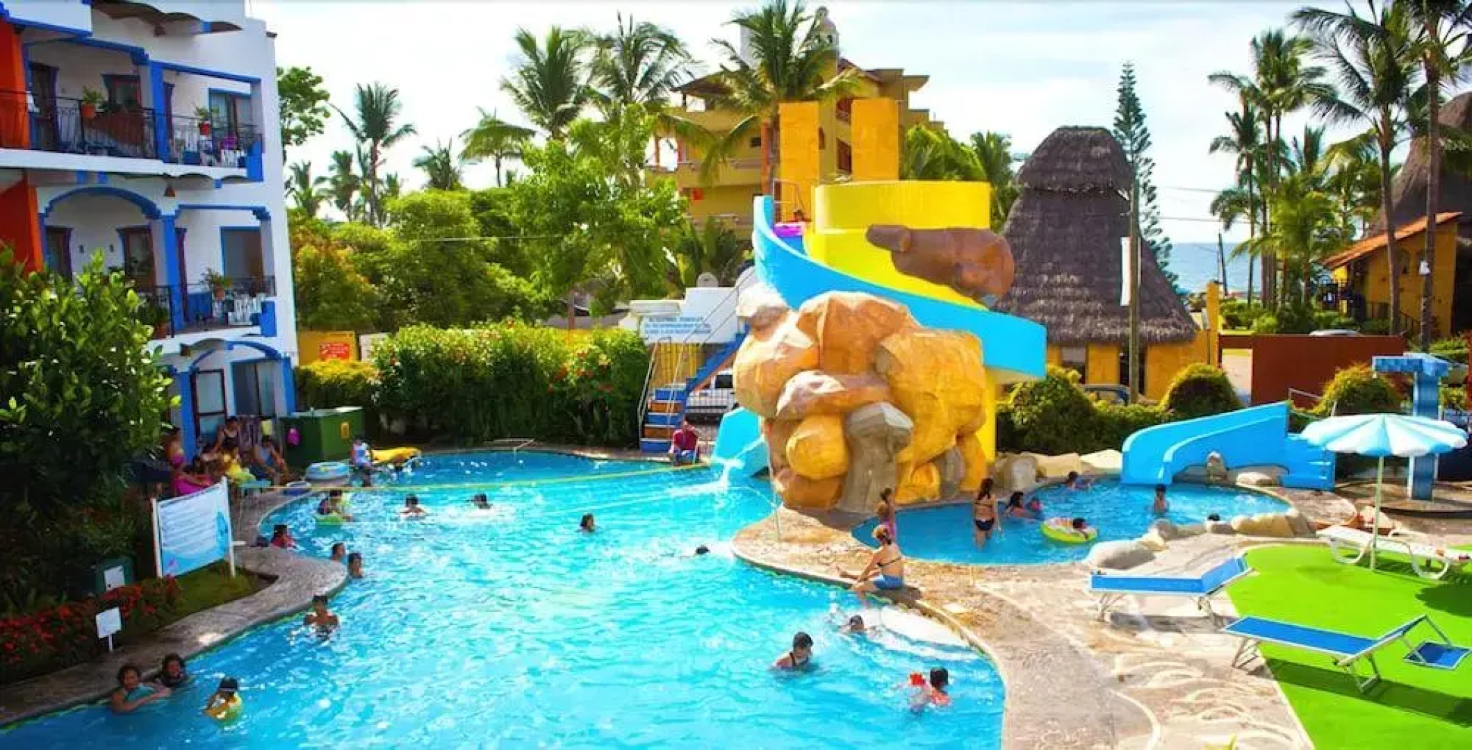 Hotel y Suites Mar y Sol